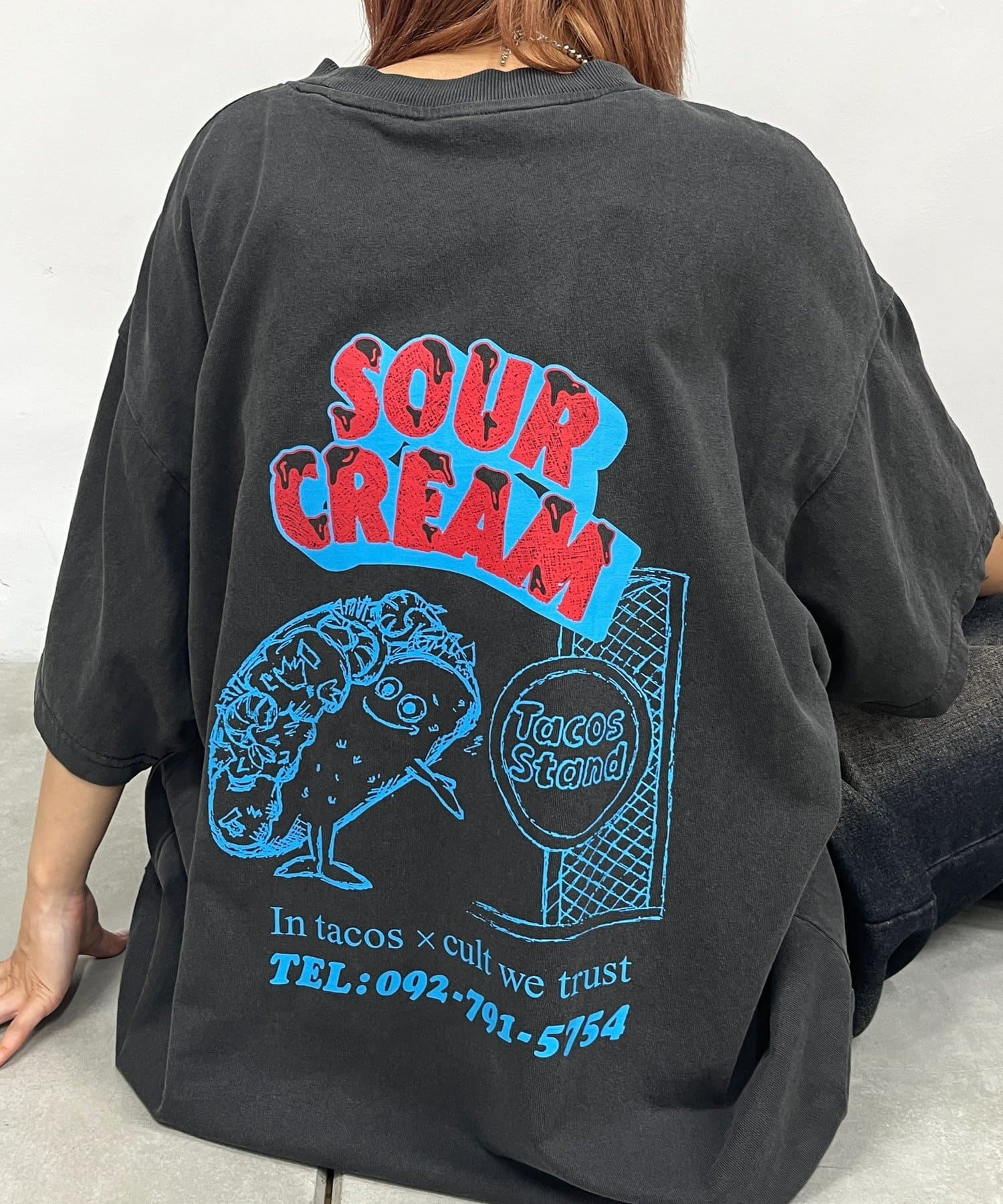 Sourcream × TACOSSTAND】 ロゴ TEE | WHO'S WHO gallery(フーズフー