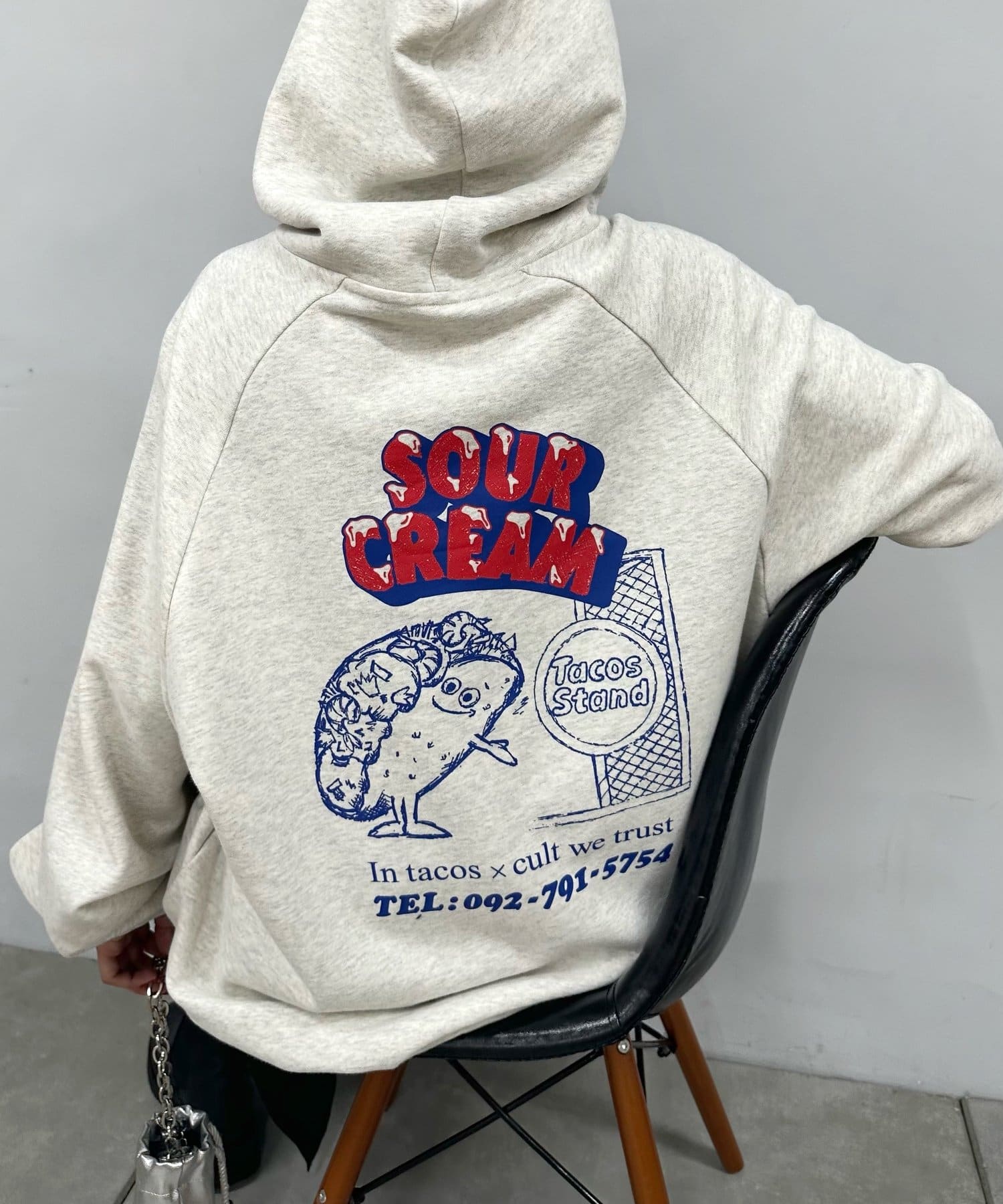 Sourcream × TACOSSTAND】ロゴパーカー | WHO'S WHO gallery
