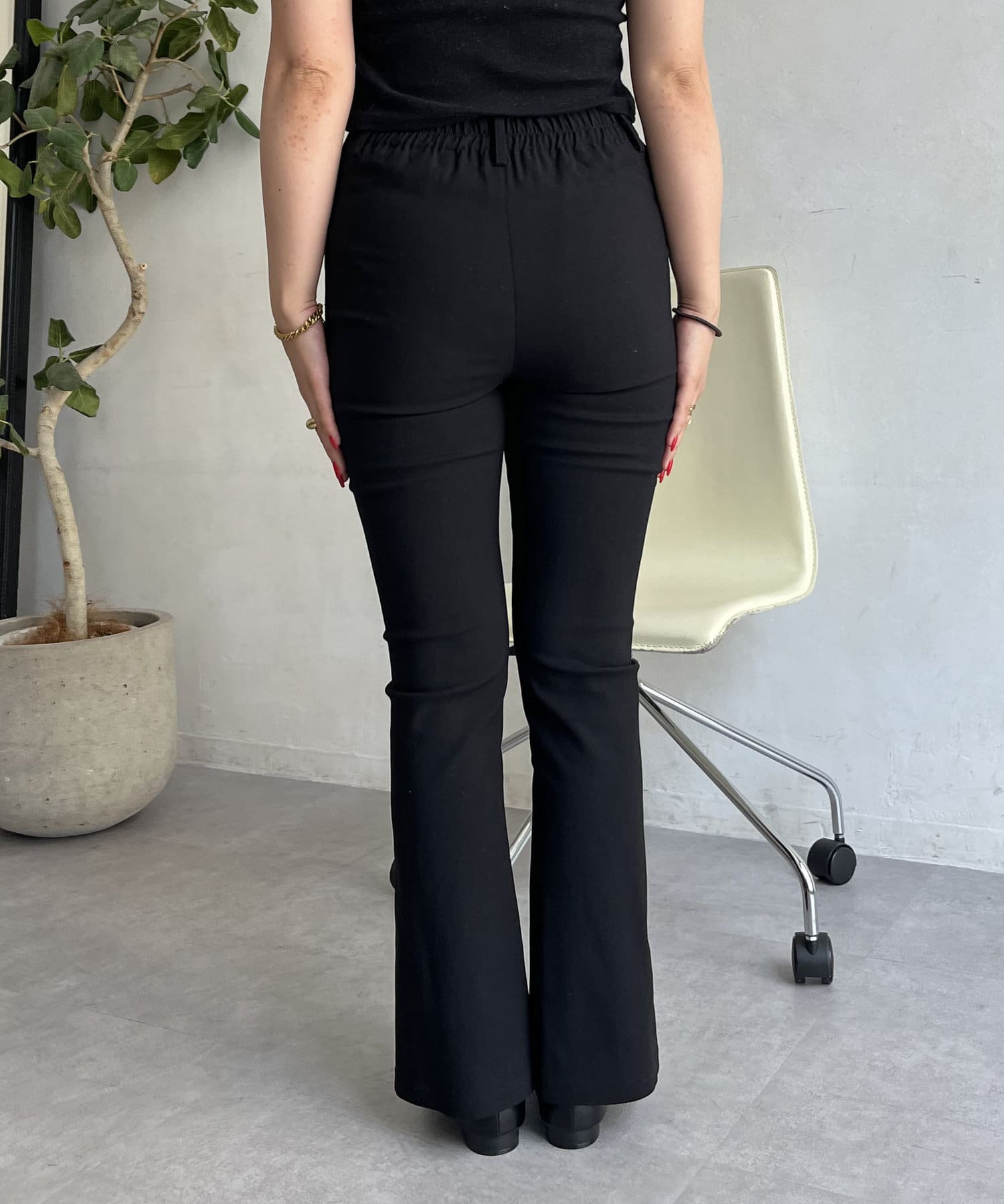 prose verse(プロズヴェール) 【S・Mサイズ展開有り】スーパーストレッチスリットパールフレアパンツ