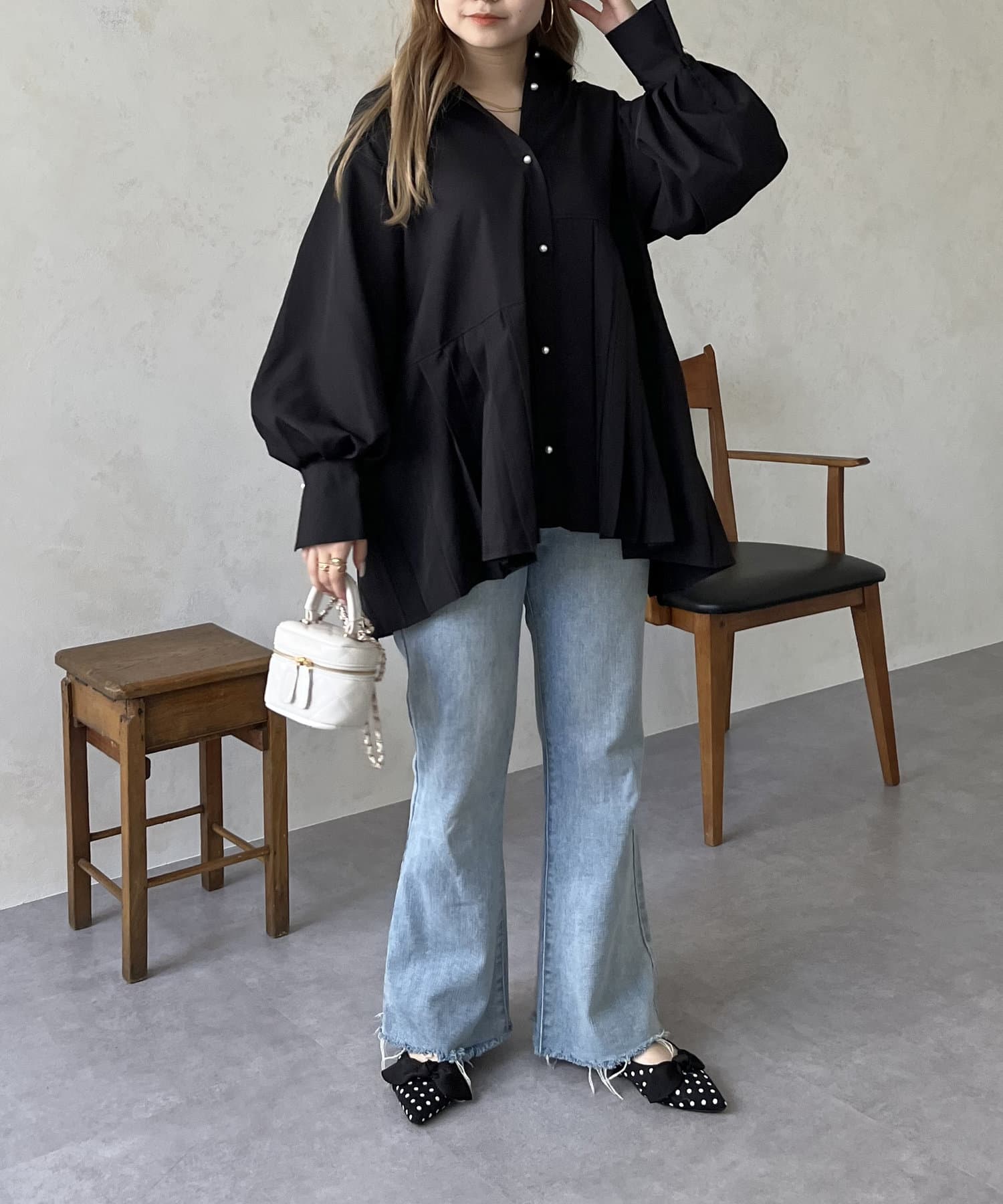 prose verse(プロズヴェール) 袖ボリュームアシメプリーツシャツ