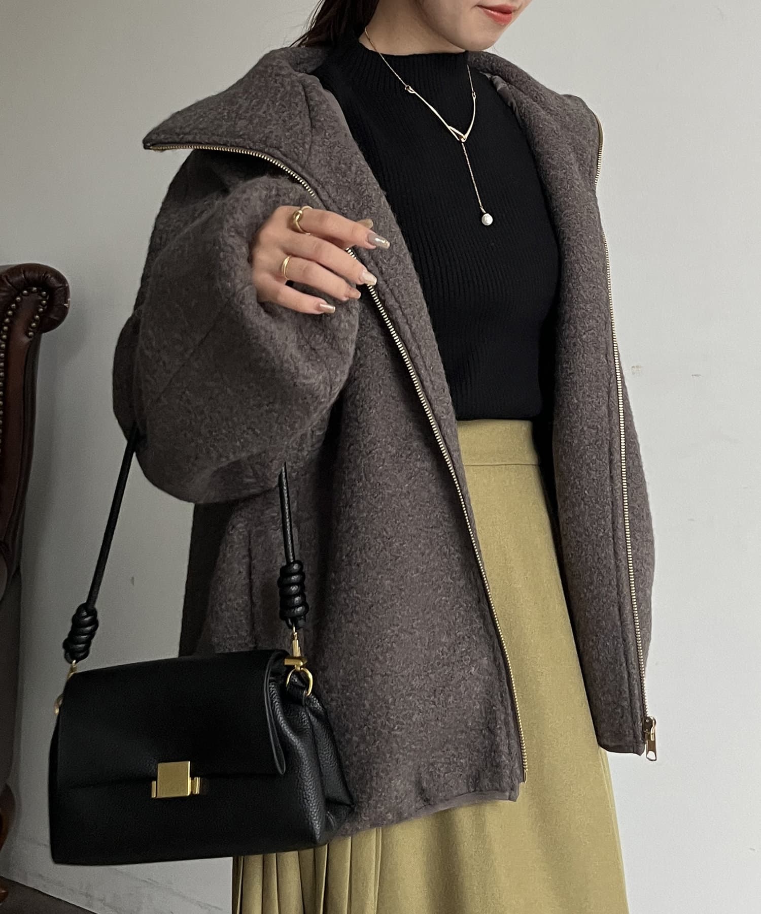 Thevon.(ゼヴォン) 圧縮ブークレスタンドジャケット