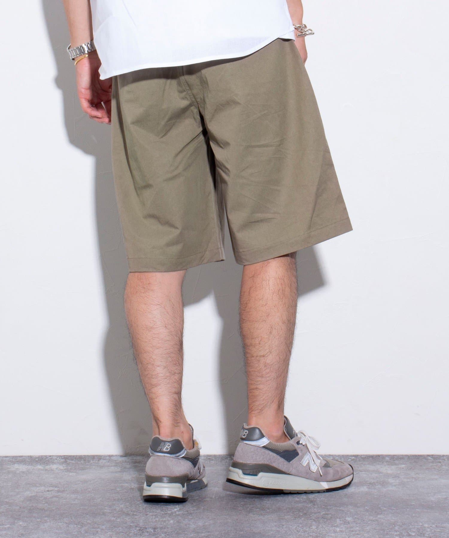 FREDY & GLOSTER(フレディ アンド グロスター) 【GLOSTER】サマーツータックショーツ