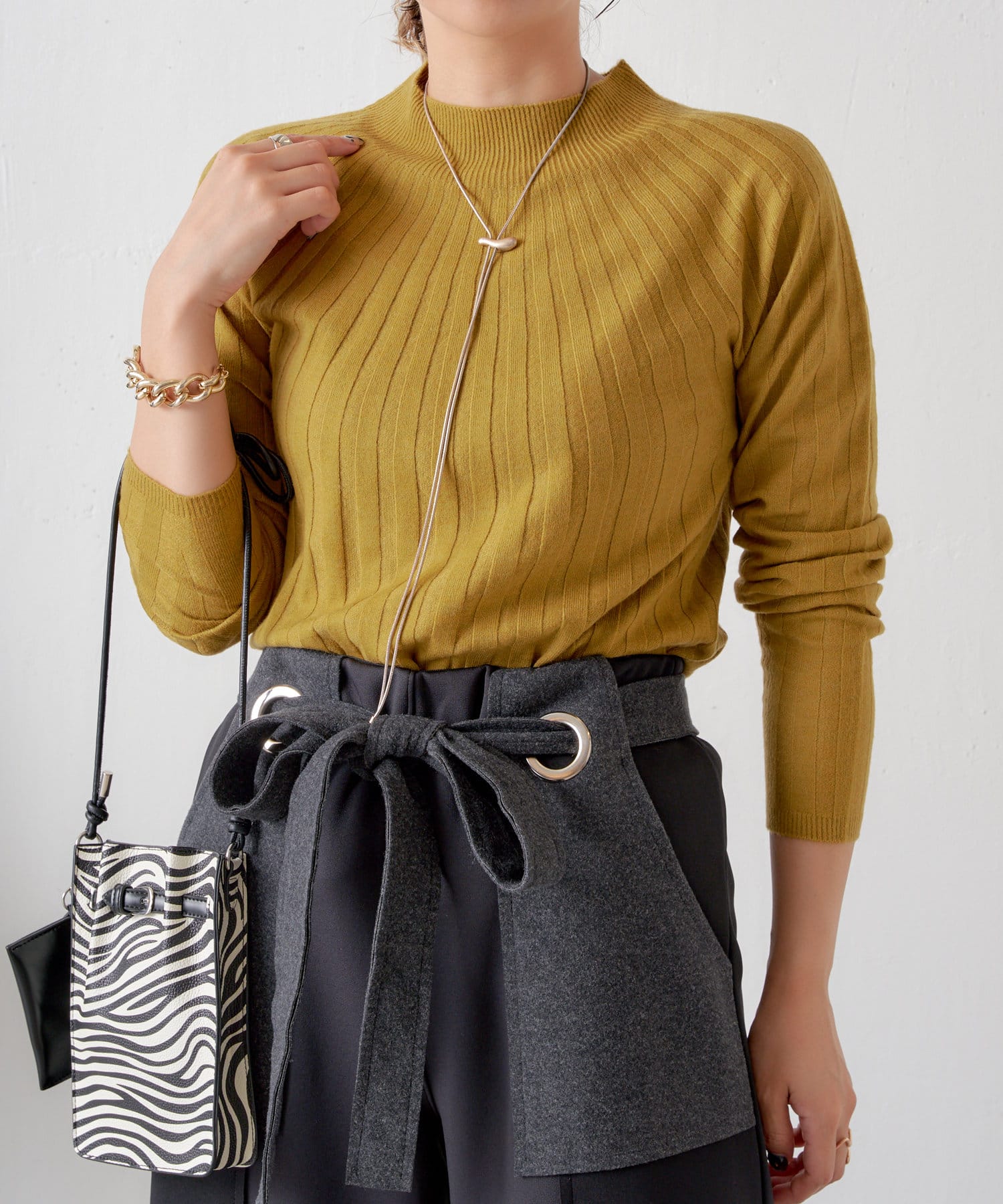 Jena　espace merveilleux(ジェナ　エスパスメルヴェイユ) シームレスリブニット