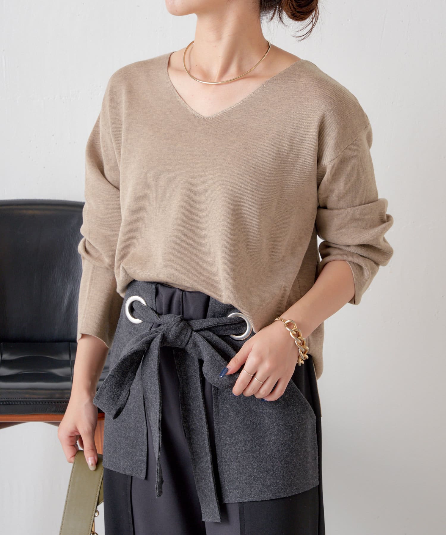 Jena　espace merveilleux(ジェナ　エスパスメルヴェイユ) ストレッチVネックニット