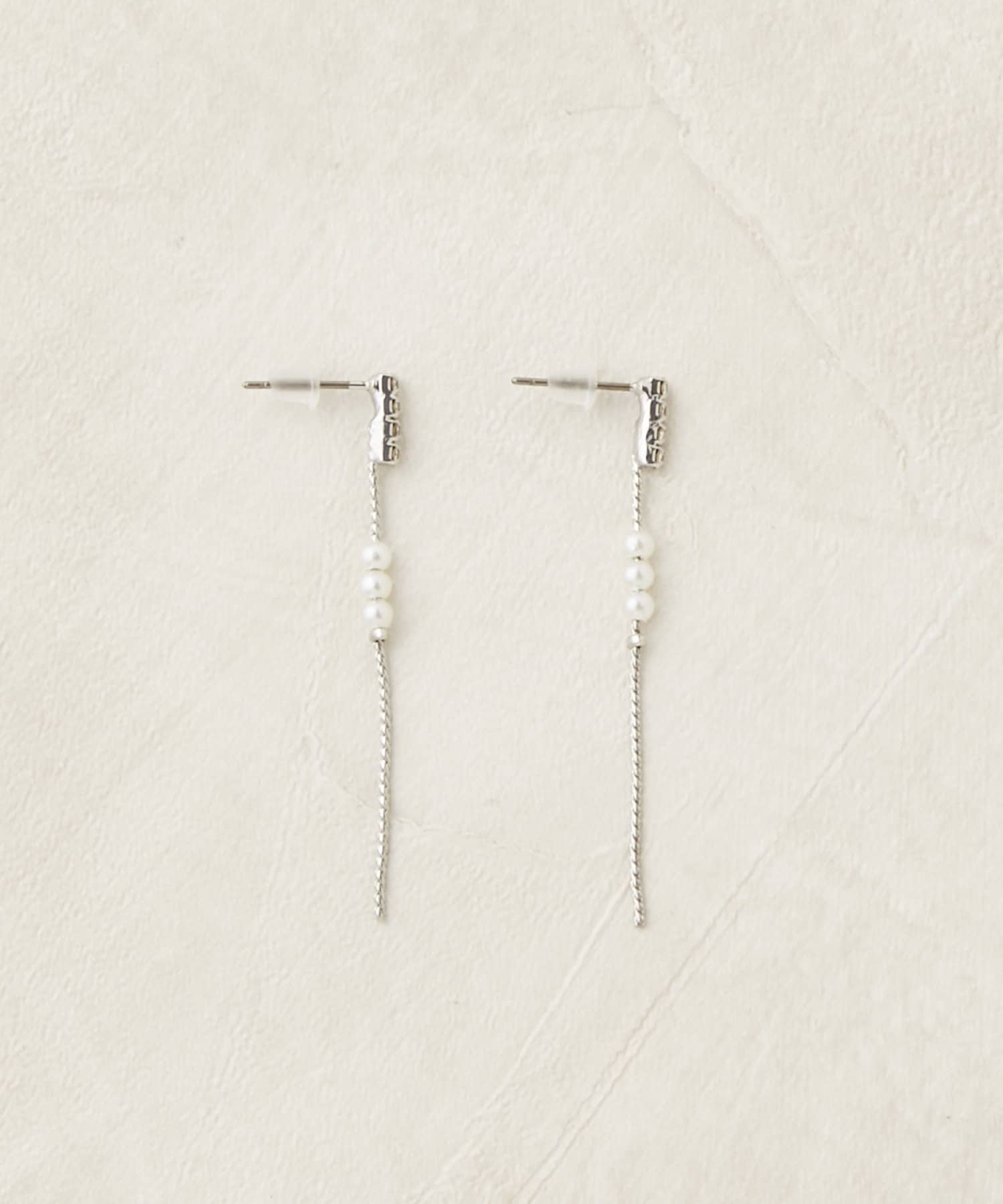 Lattice(ラティス) <チタン>パールピアス