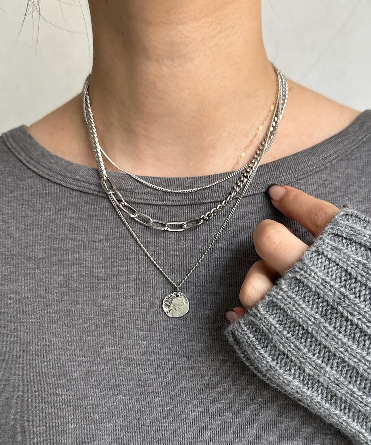 変形コイン3連ネックレス | DOUDOU(ドゥドゥ)レディース | PAL CLOSET