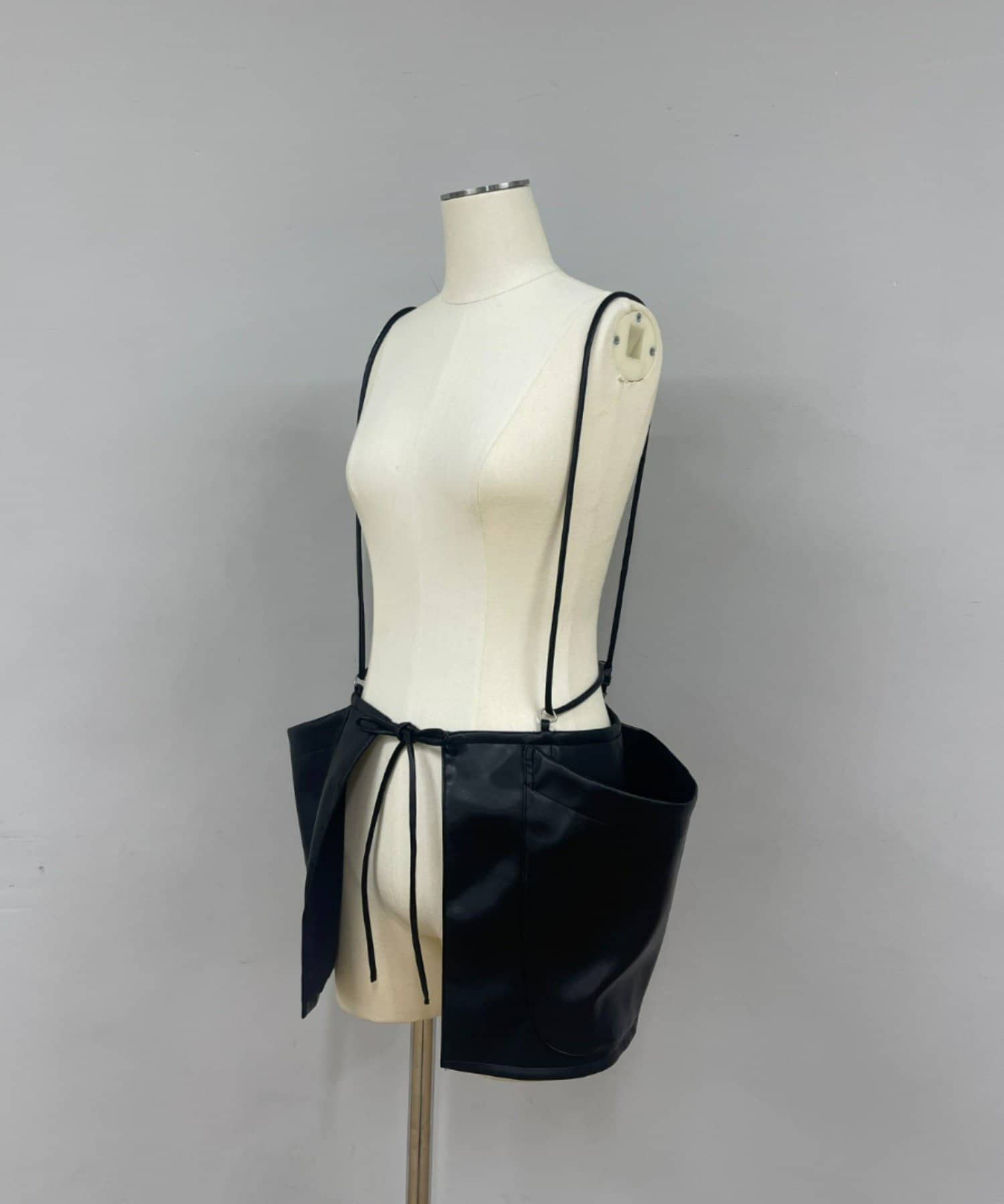 Pasterip(パセリ) Fake leather harness belt