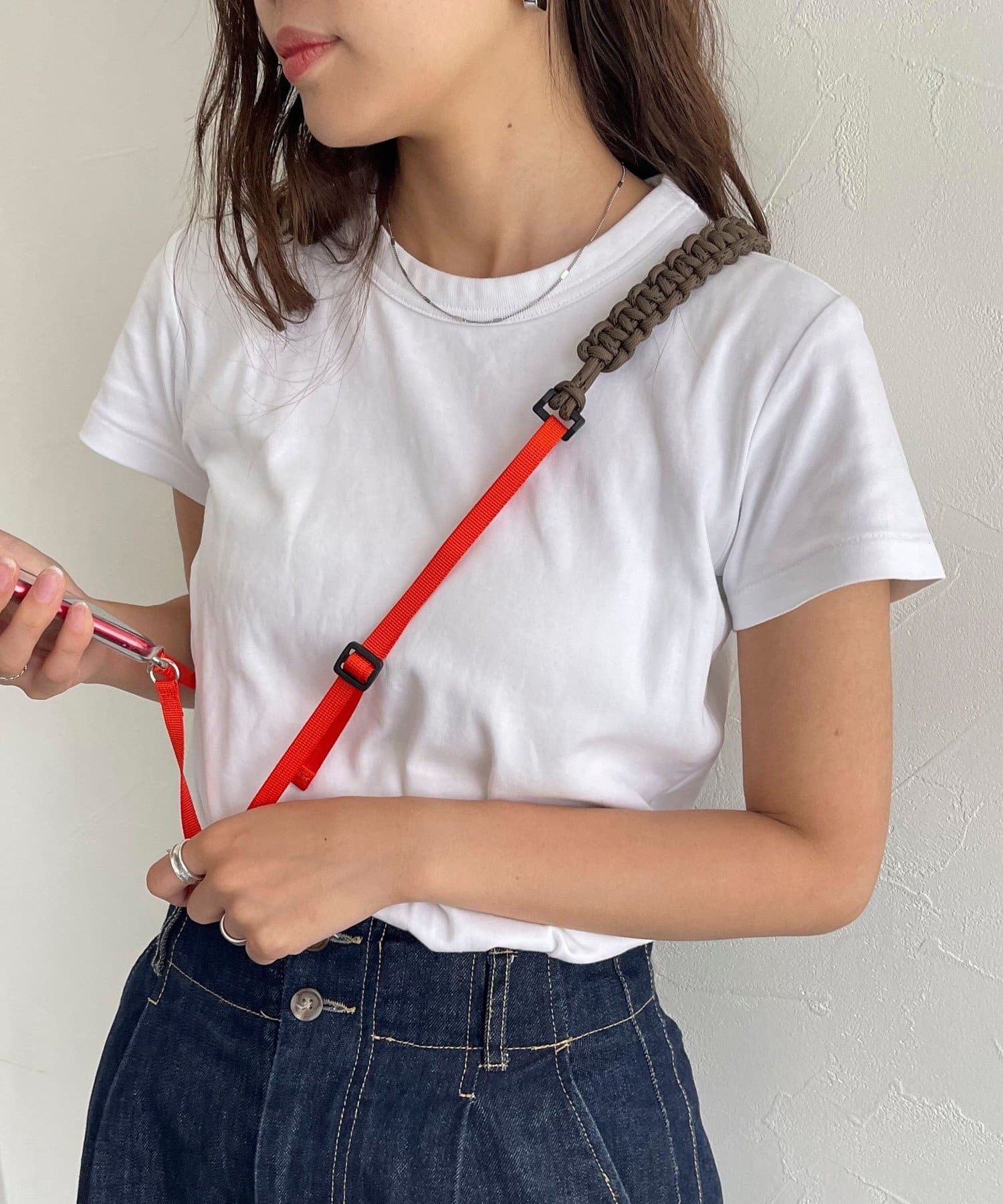 極美品　FRED フレッド　ショルダー紐　マルチストラップ　スマホショルダー 極美品 FRED フレッド ショルダー紐 マルチストラップ スマホ