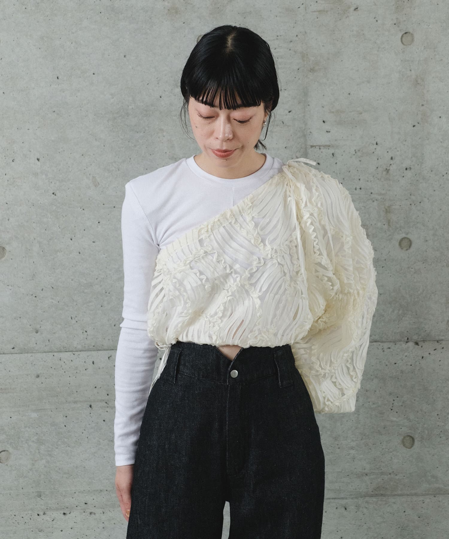 Pasterip パセリ One shoulder lace top
