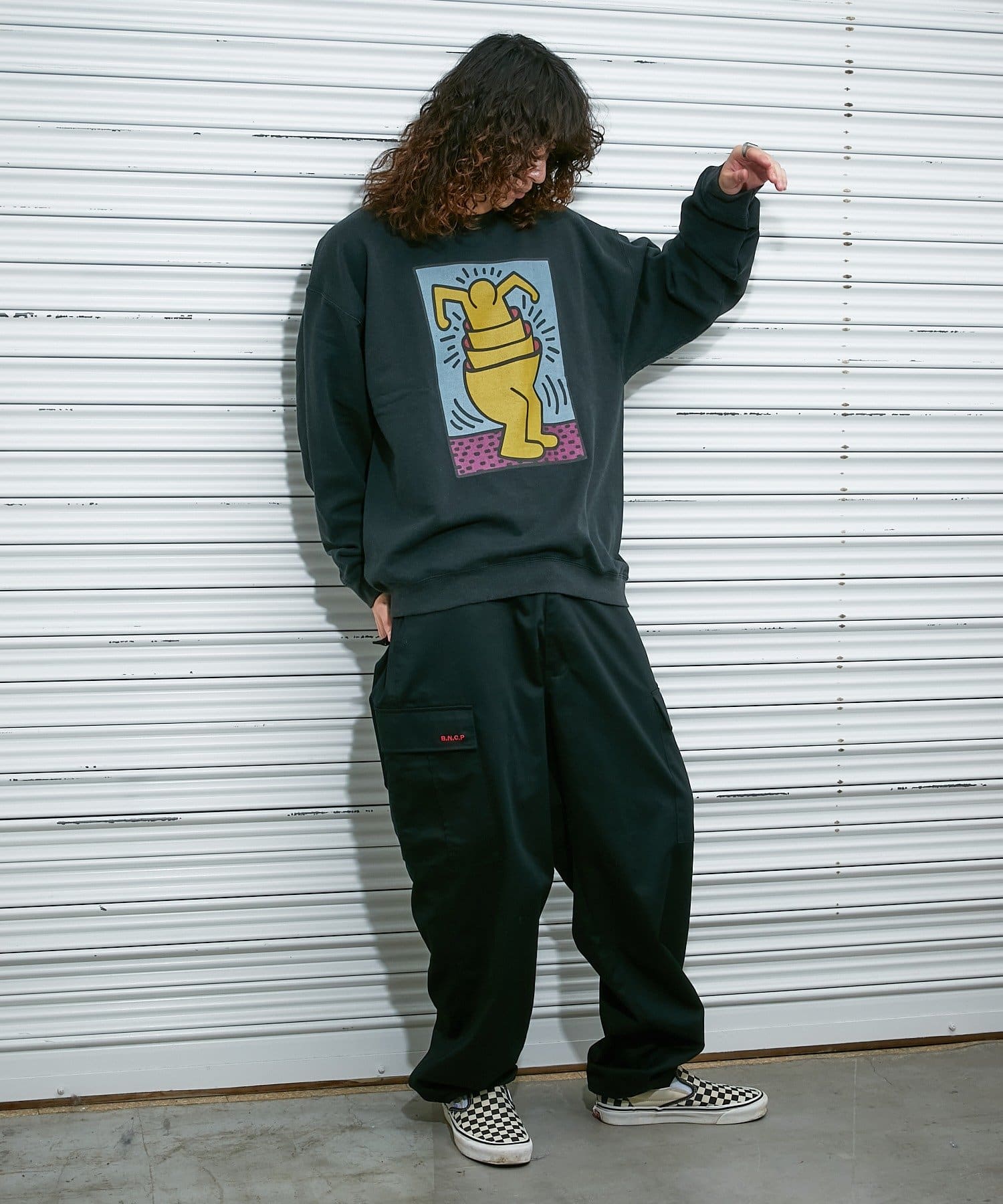 KEITH HARING / キースへリング PRINTED CREW SWEAT フロント バック