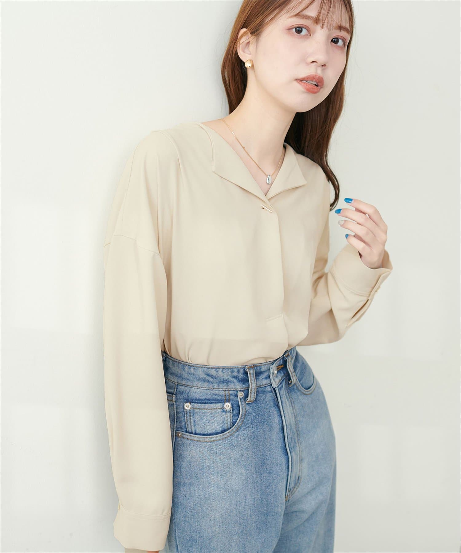 natural couture(ナチュラルクチュール) バー釦ポリツイルきれいめブラウス