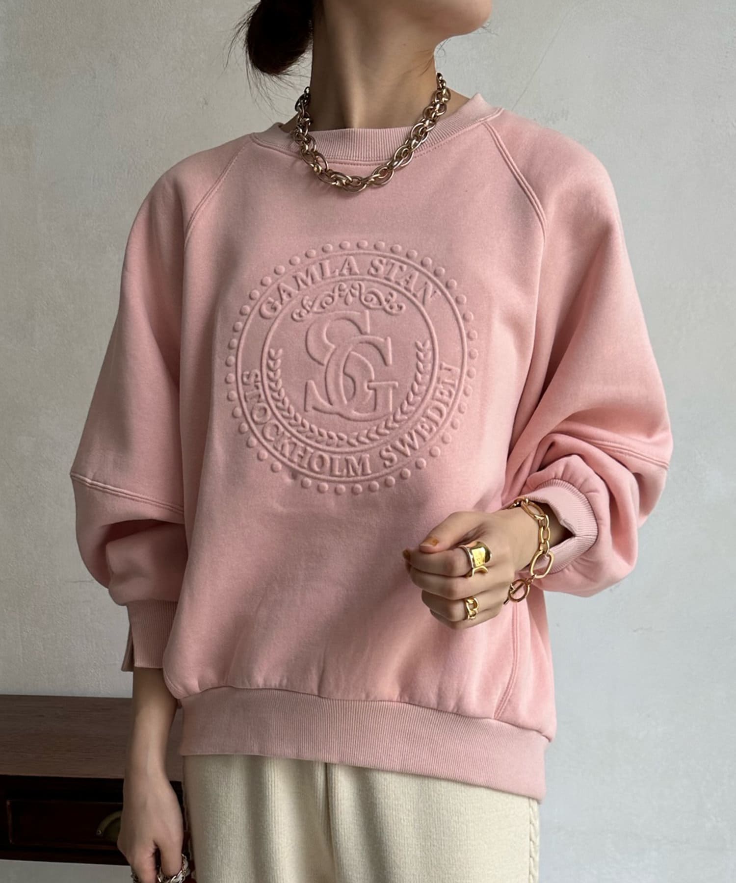 DOUDOU(ドゥドゥ) 【WEB限定】 裏起毛エンボスロゴトップス