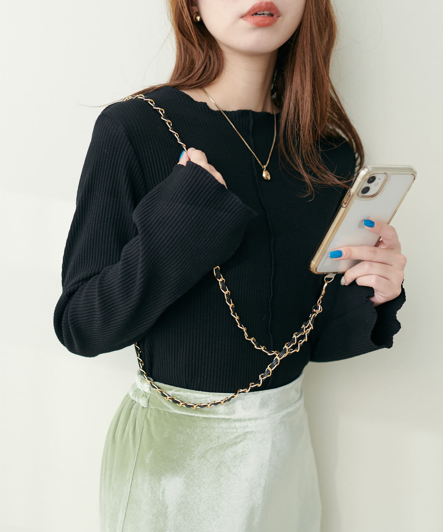 natural couture(ナチュラルクチュール) チェーンスマホショルダー