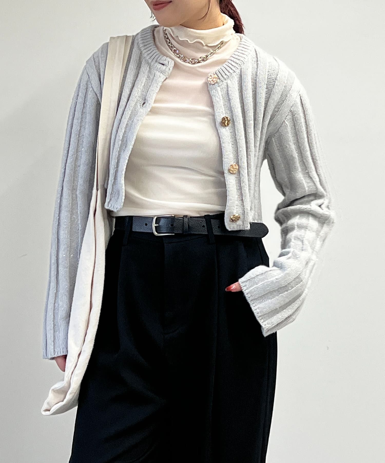 un dix cors(アンディコール) スパンコール短丈ニットカーデ