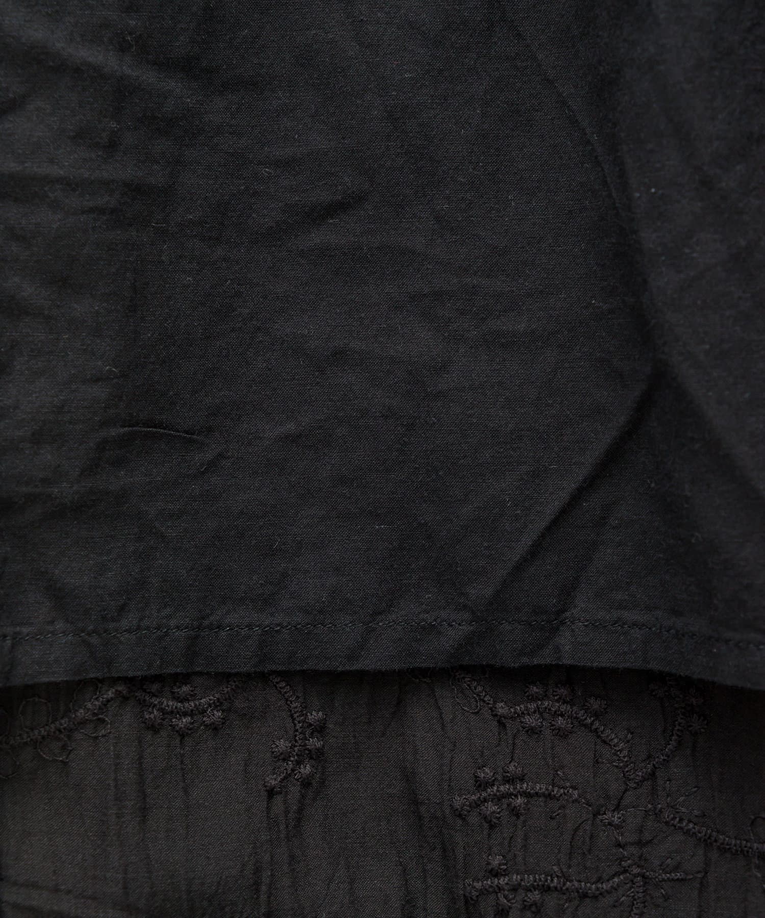 RIVE DROITE(リヴドロワ) 【コーデのポイントに】エンブロイダリー刺繡パンツ