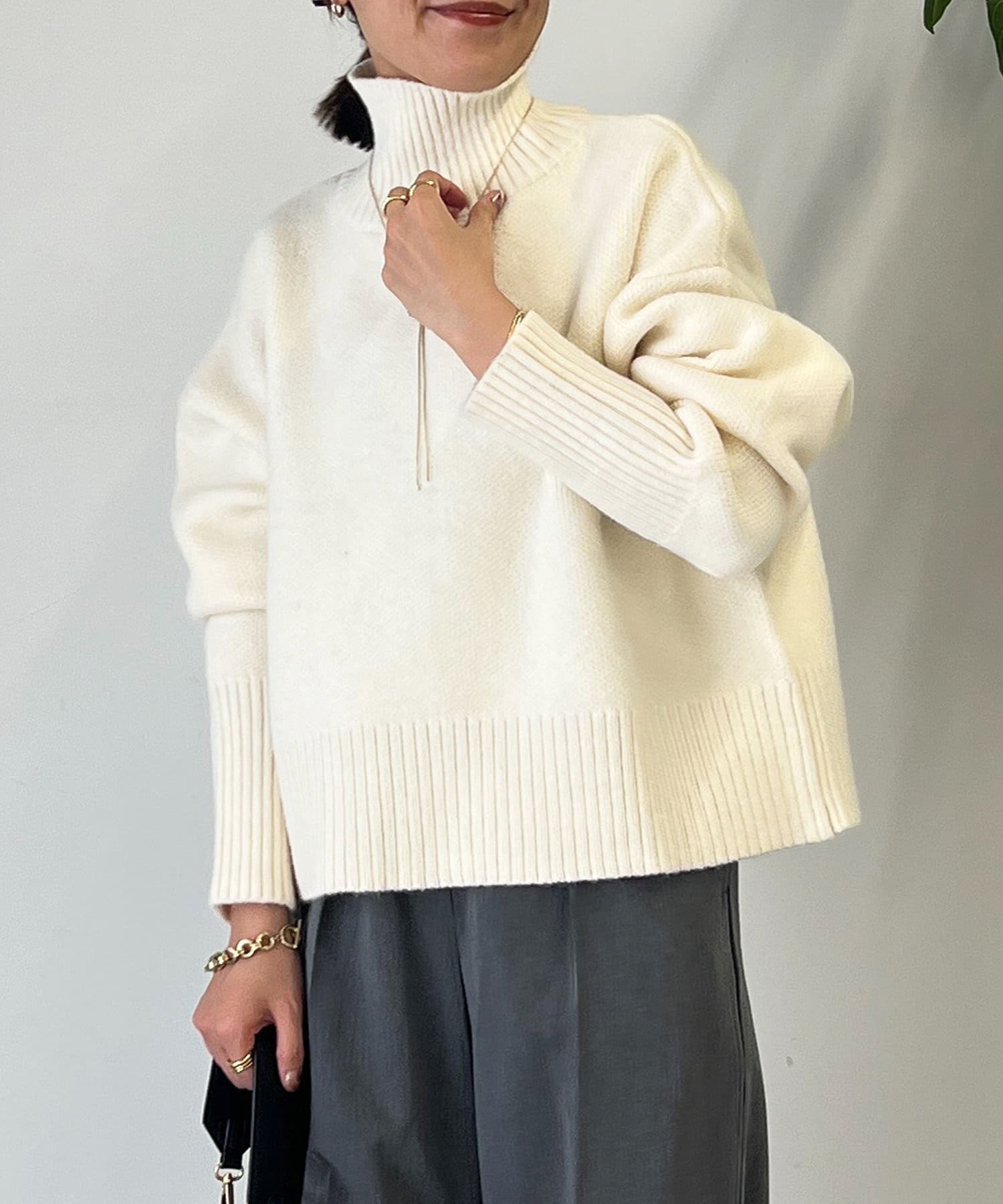 un dix cors(アンディコール) 後ろスリットタートルニット