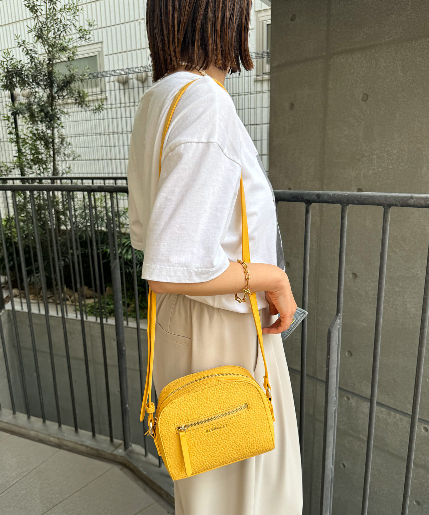 FIORELLI(フィオレッリ )】カラーカメラバッグ | RIVE DROITE 
