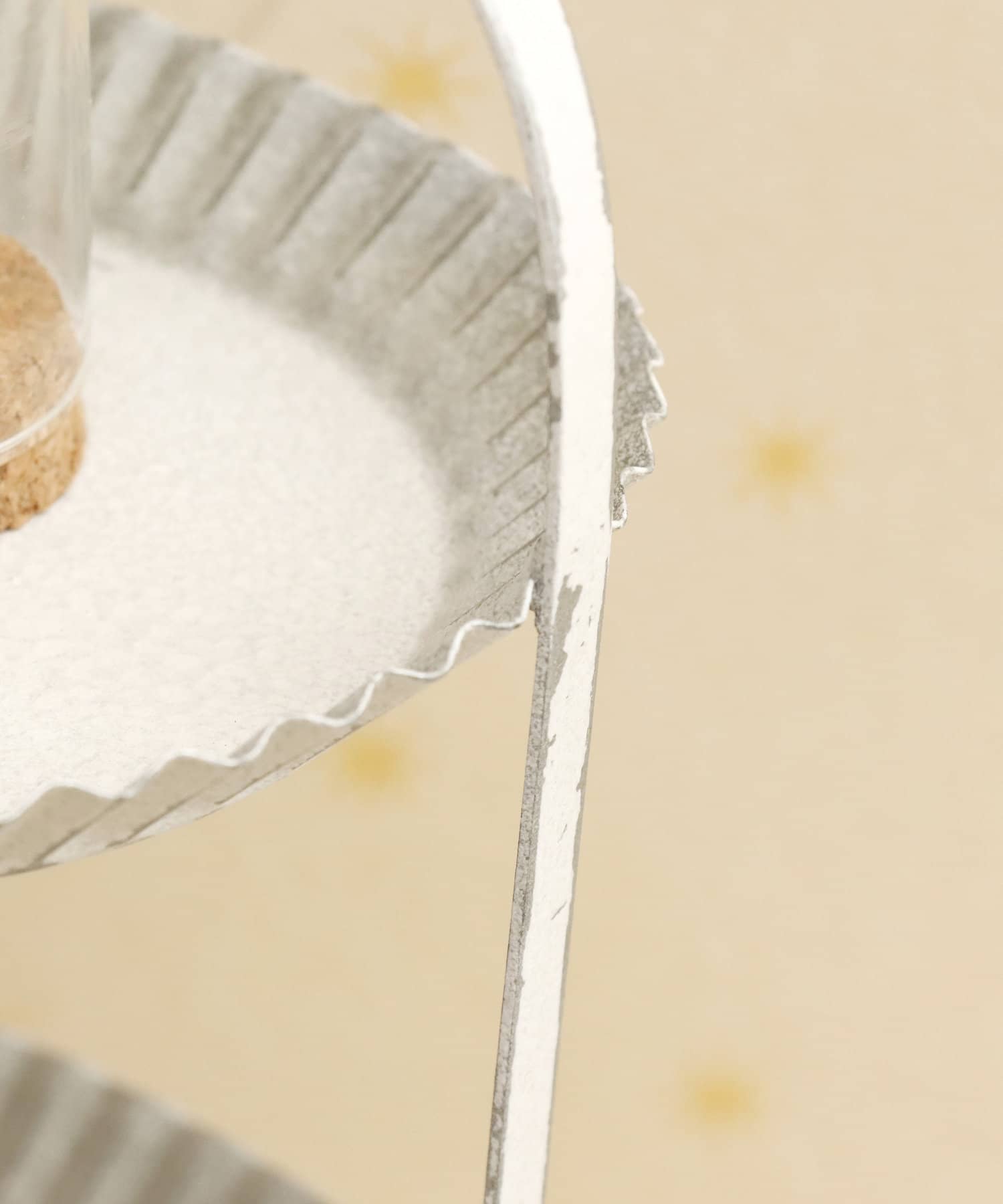 salut!(サリュ) WEB限定ブリキ3段トレー