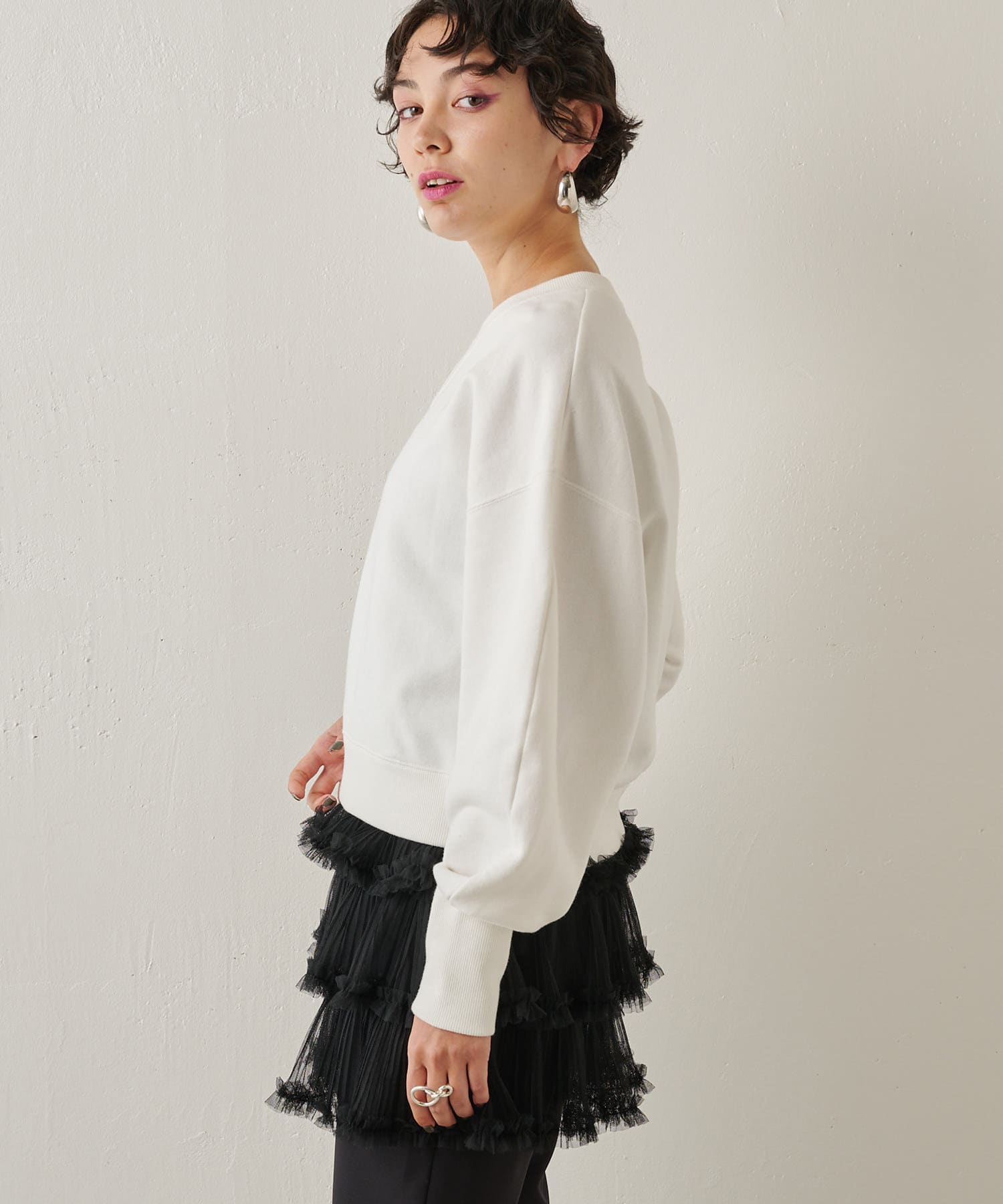 【THEPAUSE】コンパクトプルオーバー長袖スウェット THE PAUSE】コンパクトスウェットプルオーバー | Whim Gazette