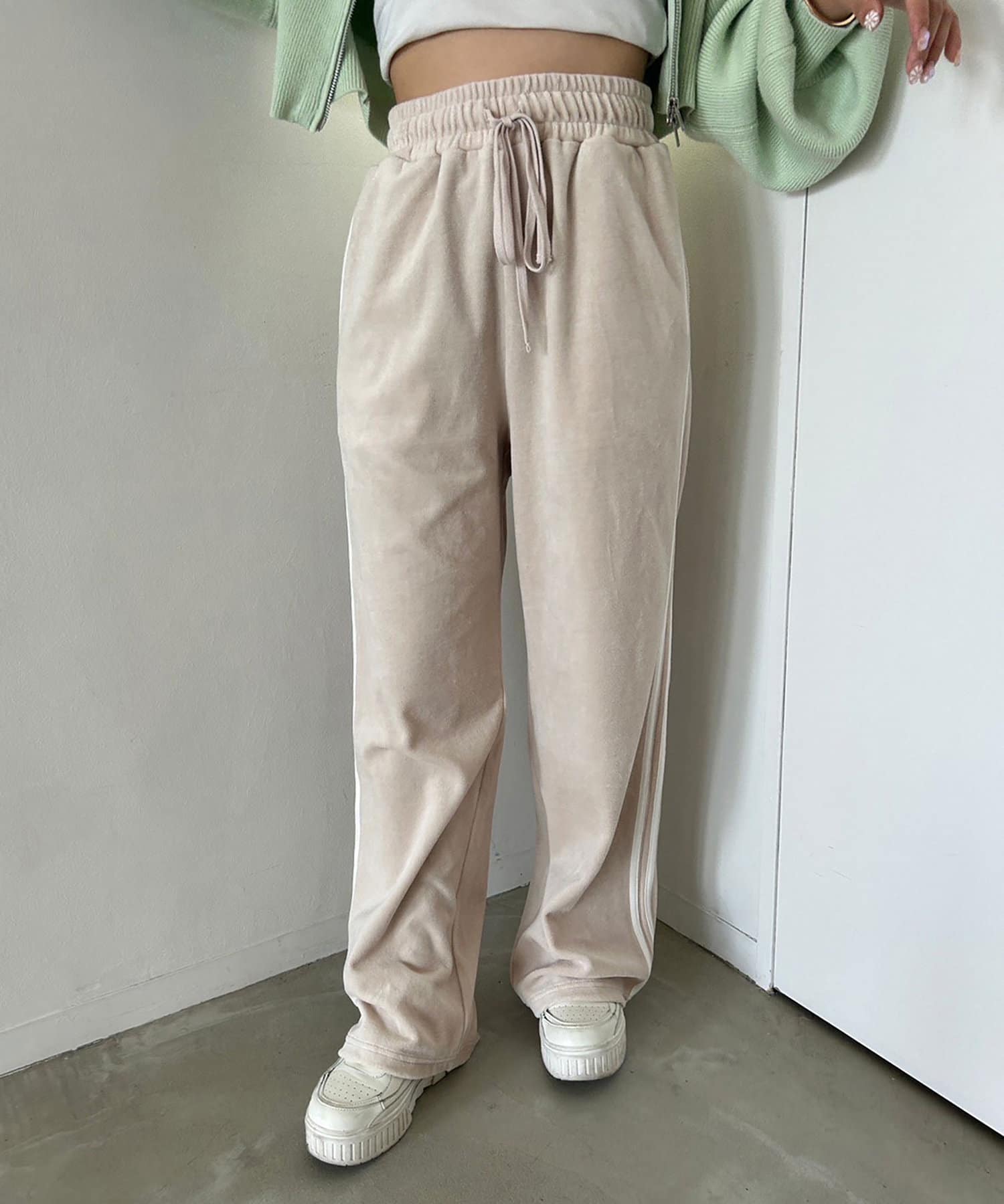 いっちさん専用　TAO ホワイトコットン　スカート &ギャルソンベロアパンツ いっちさん専用 TAO ホワイトコットン スカート &ギャルソンベロア