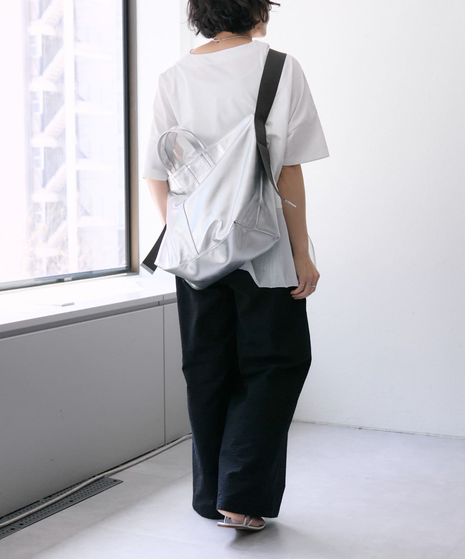 ear PAPILLONNER(イア パピヨネ) 色追加！ワイドテープトートバッグ Lサイズ《A4サイズ対応/牛革/ユニセックス》