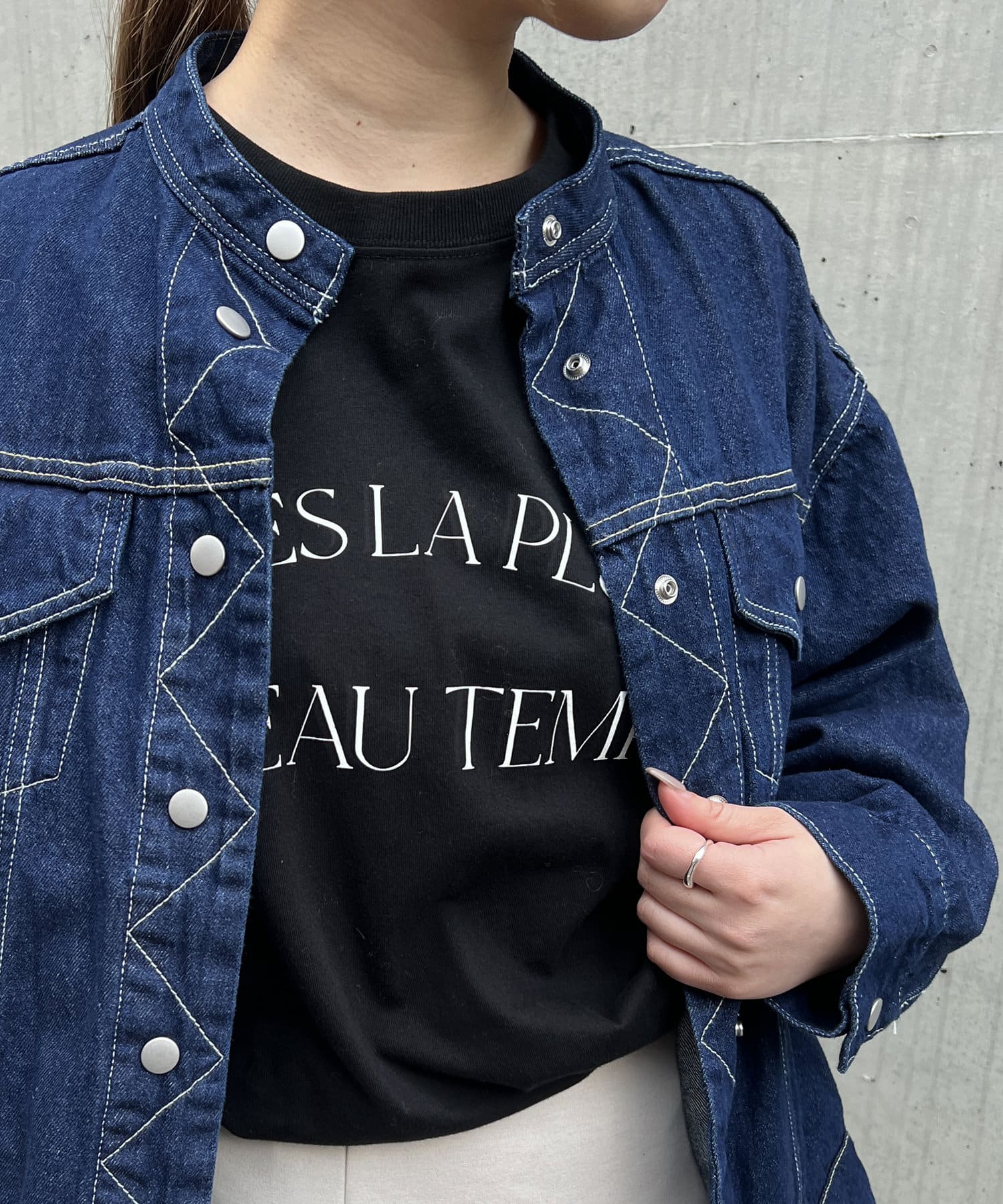 un dix cors(アンディコール) ラウンドロゴロンTEE