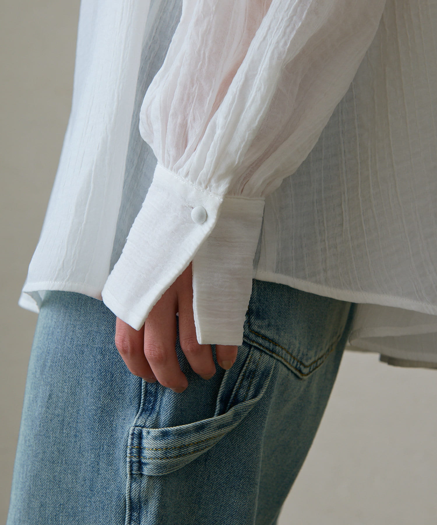 OUTLET(アウトレット) 【Loungedress】コード刺繍ブラウス