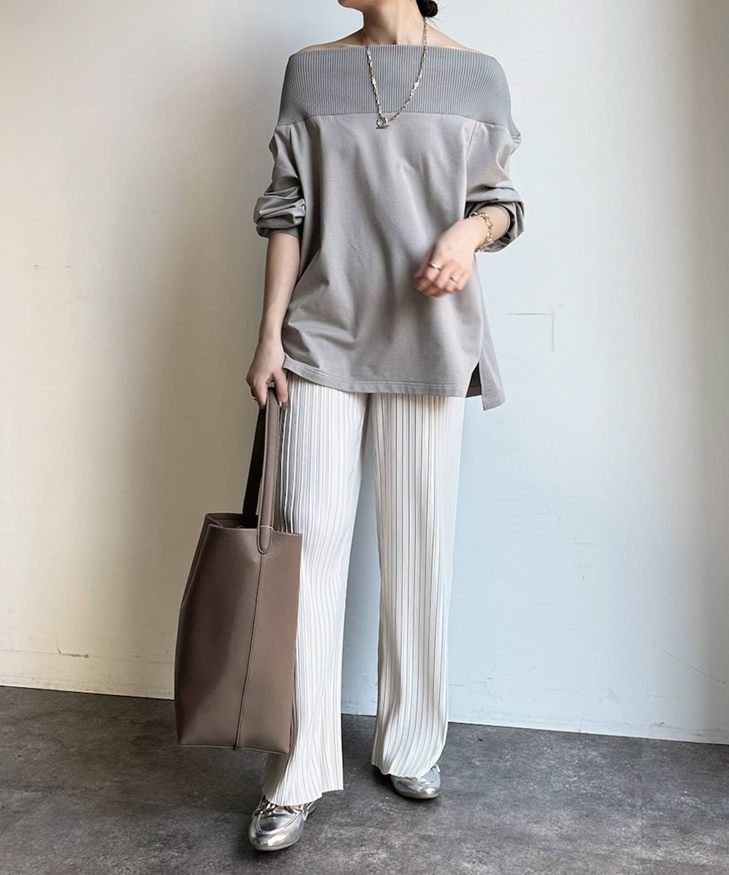continuer de NICE CLAUP/光沢プリーツパンツ｜NICE CLAUP/OLIVE