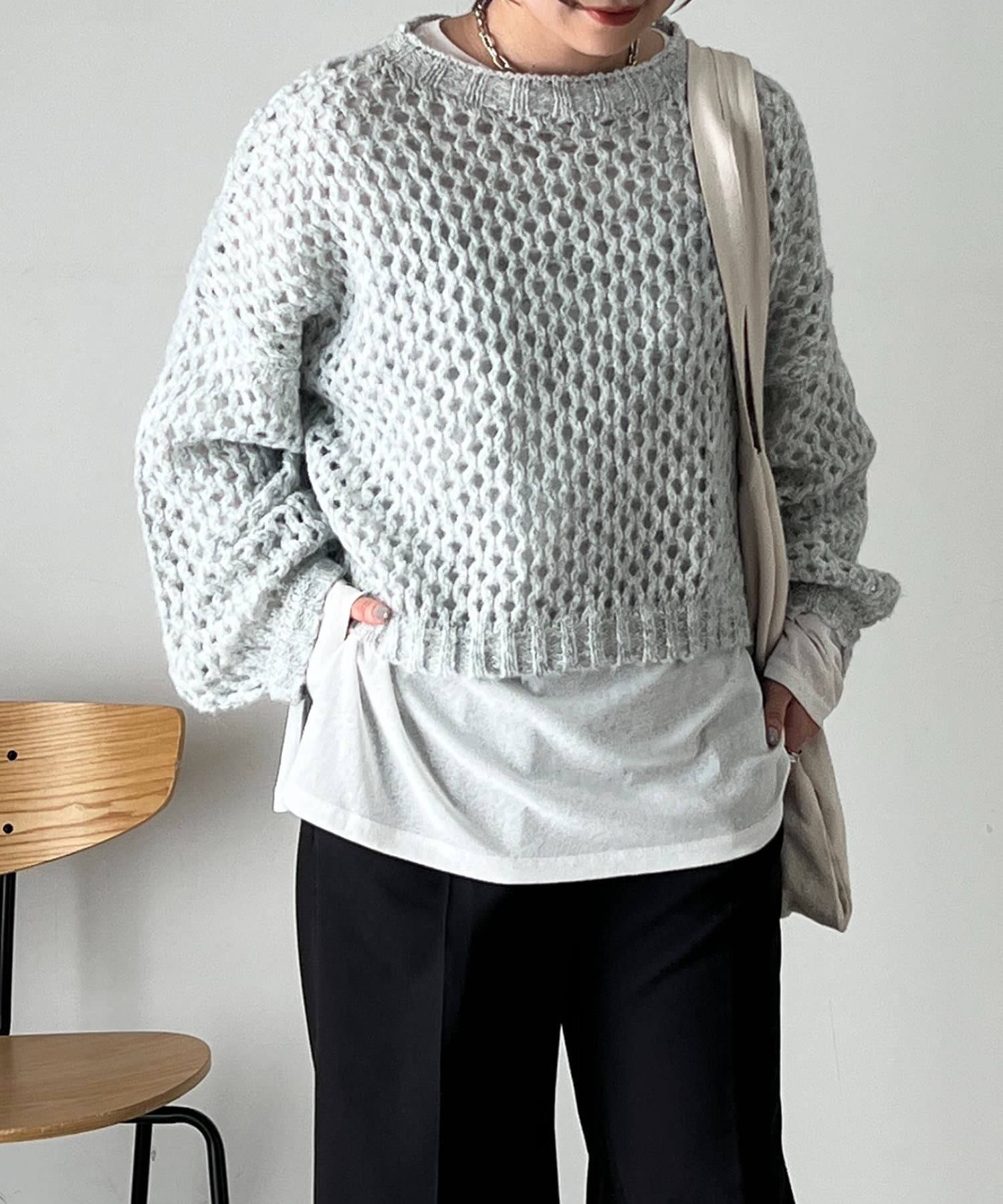 un dix cors(アンディコール) 透かし編みボートネックニット