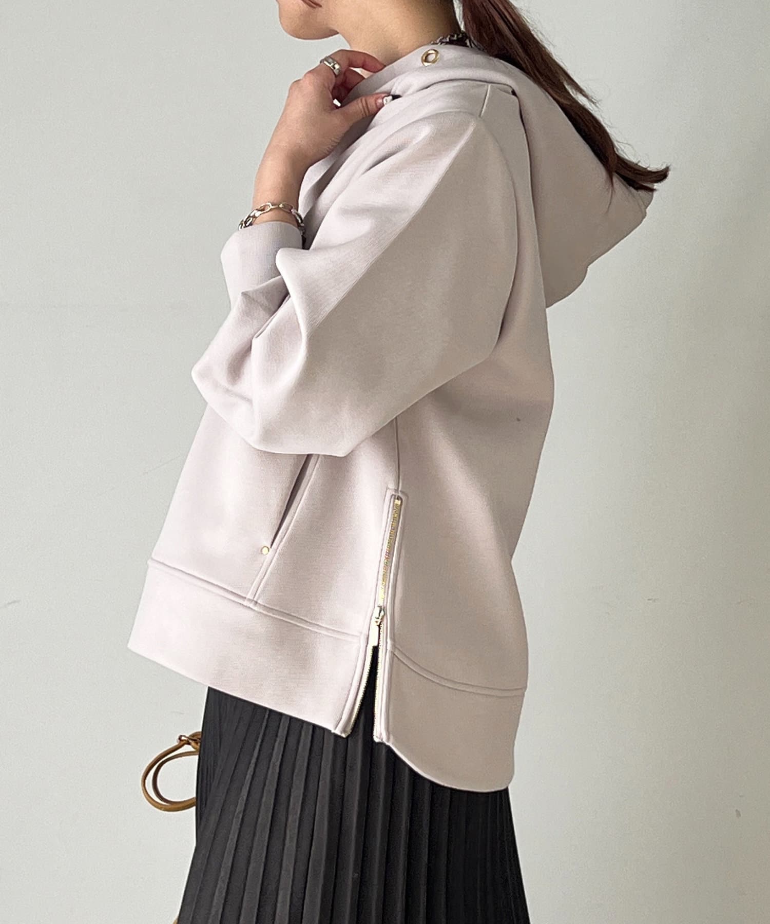 un dix cors(アンディコール) スキッパーフードニット