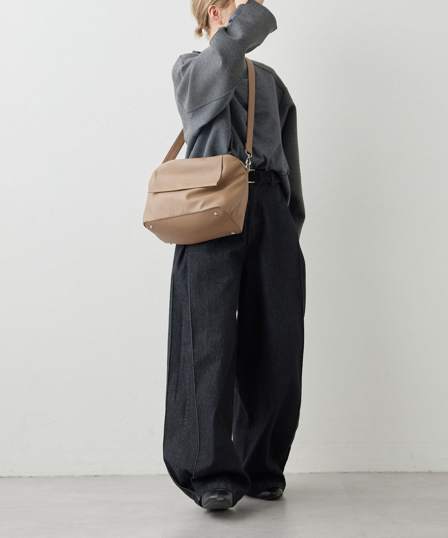 ear PAPILLONNER(イア パピヨネ) 《本革》レザーフラップ2WAYバッグSサイズ