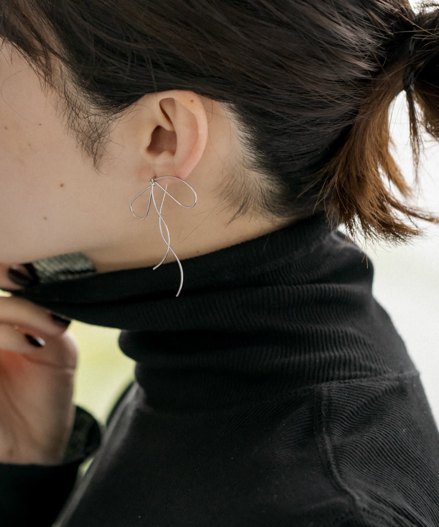 ear PAPILLONNER(イア パピヨネ) 《WEB限定》蝶々リボンピアス