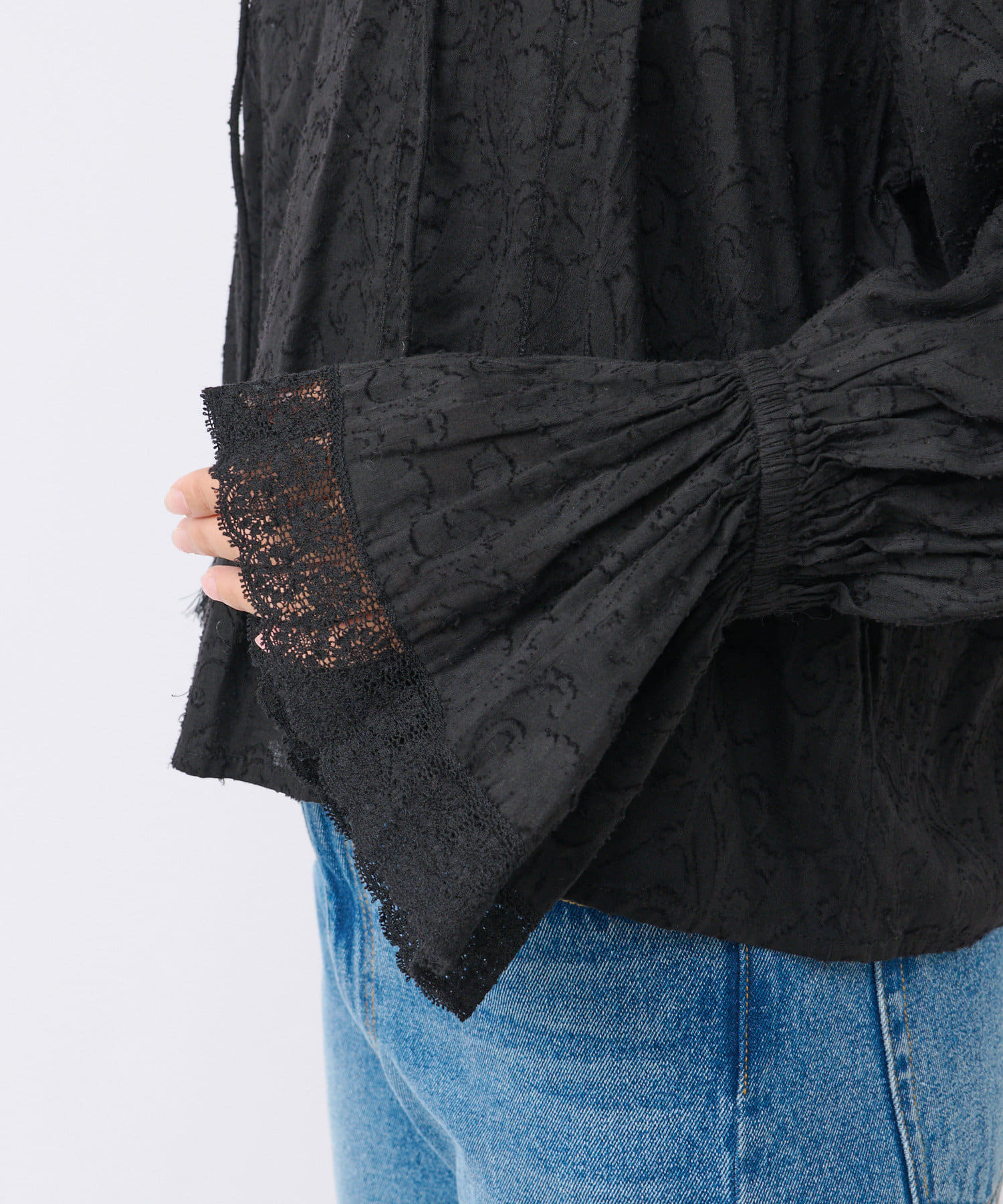 OUTLET(アウトレット) 【RIVE DROITE】カットジャガードブラウス