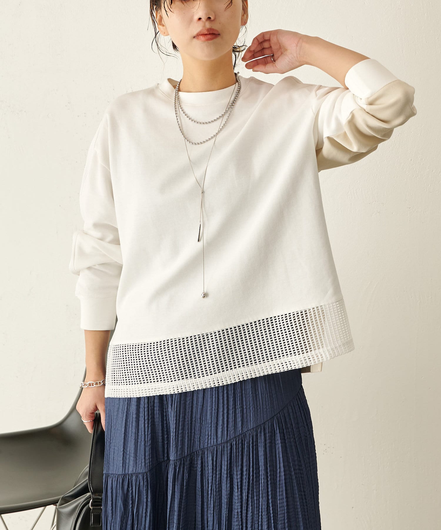 Jena　espace merveilleux(ジェナ　エスパスメルヴェイユ) 裾メッシュ配色カットソー