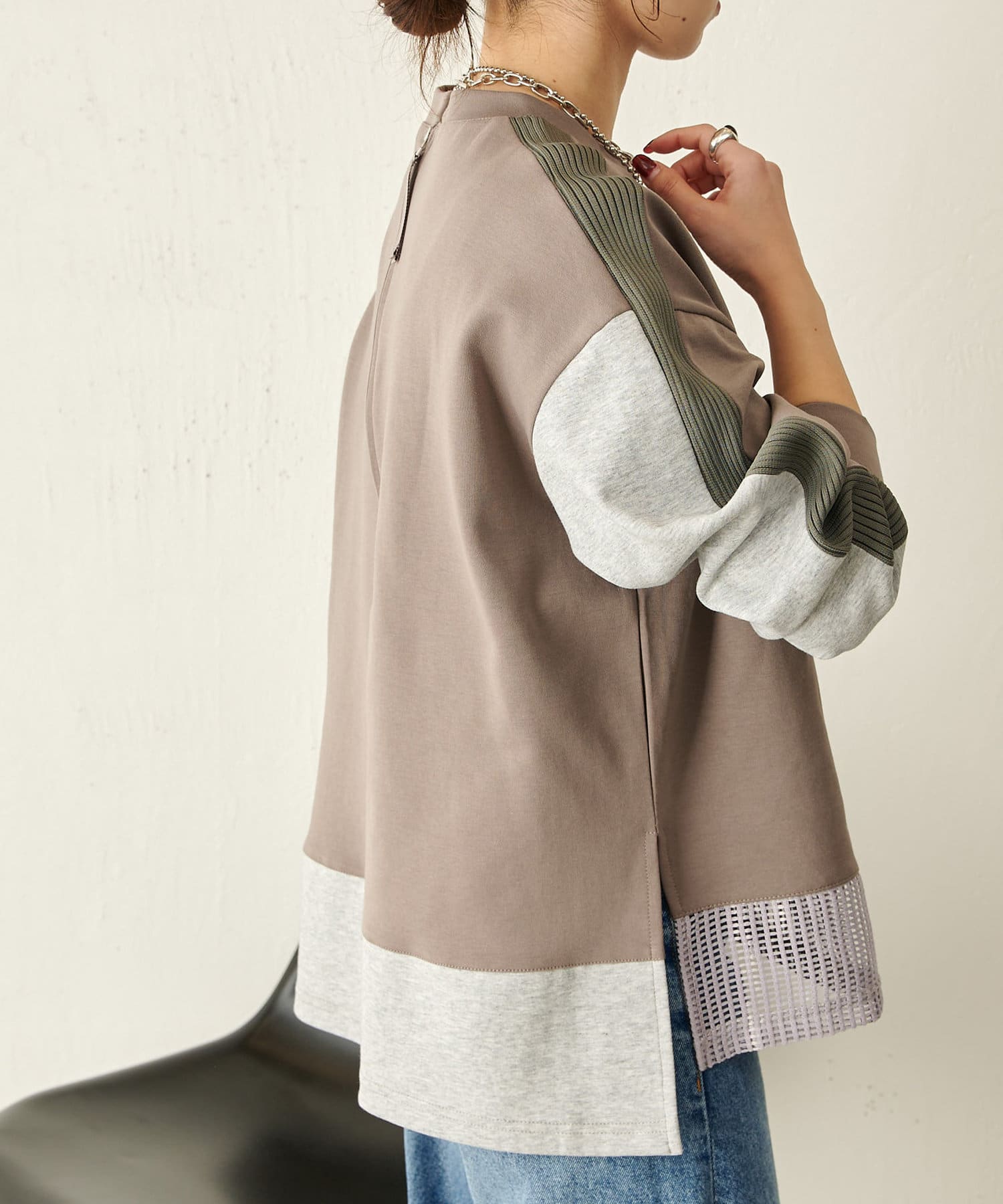 Jena　espace merveilleux(ジェナ　エスパスメルヴェイユ) 裾メッシュ配色カットソー