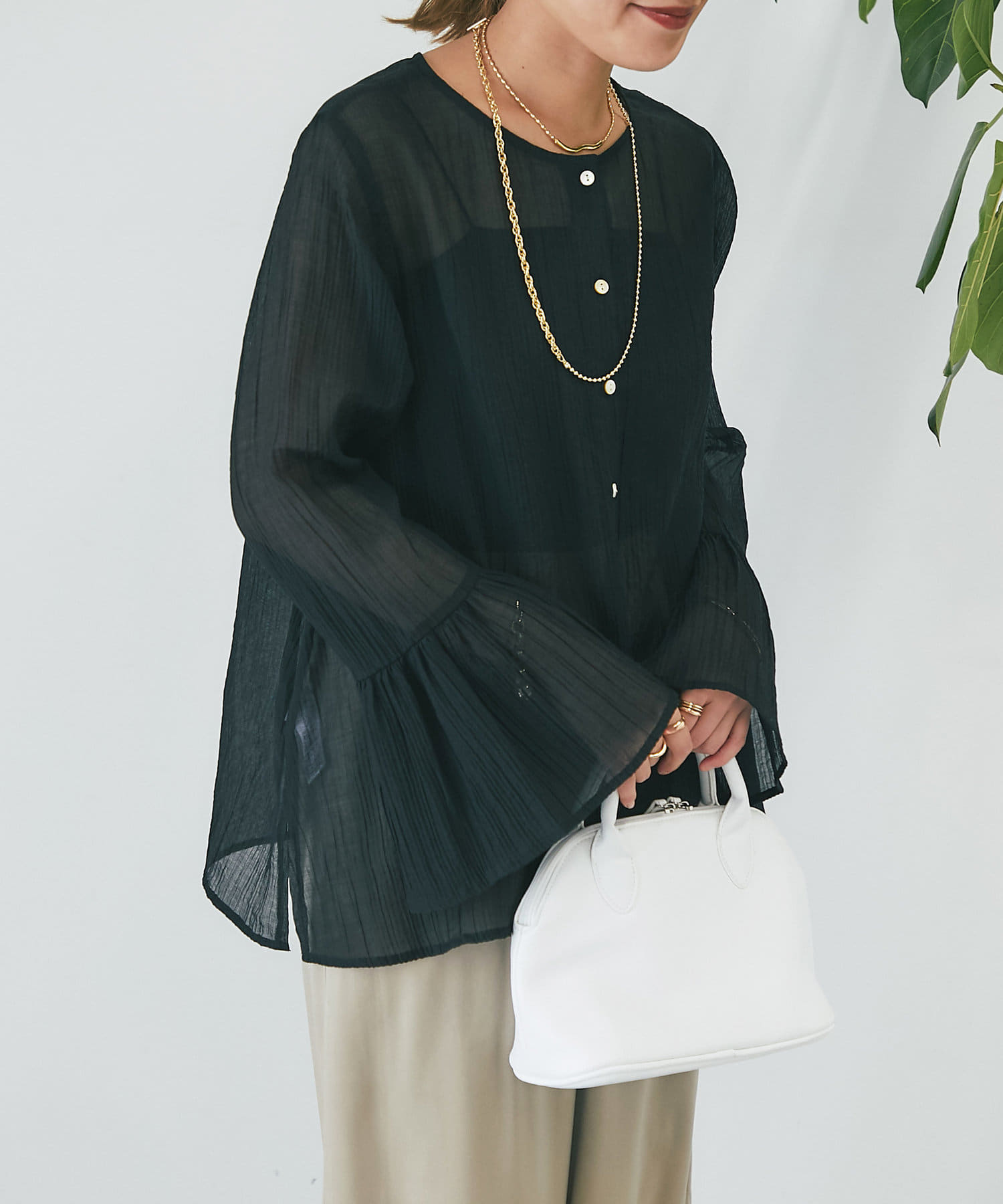 un dix cors(アンディコール) フレアスリーブ2WAYシアーブラウス