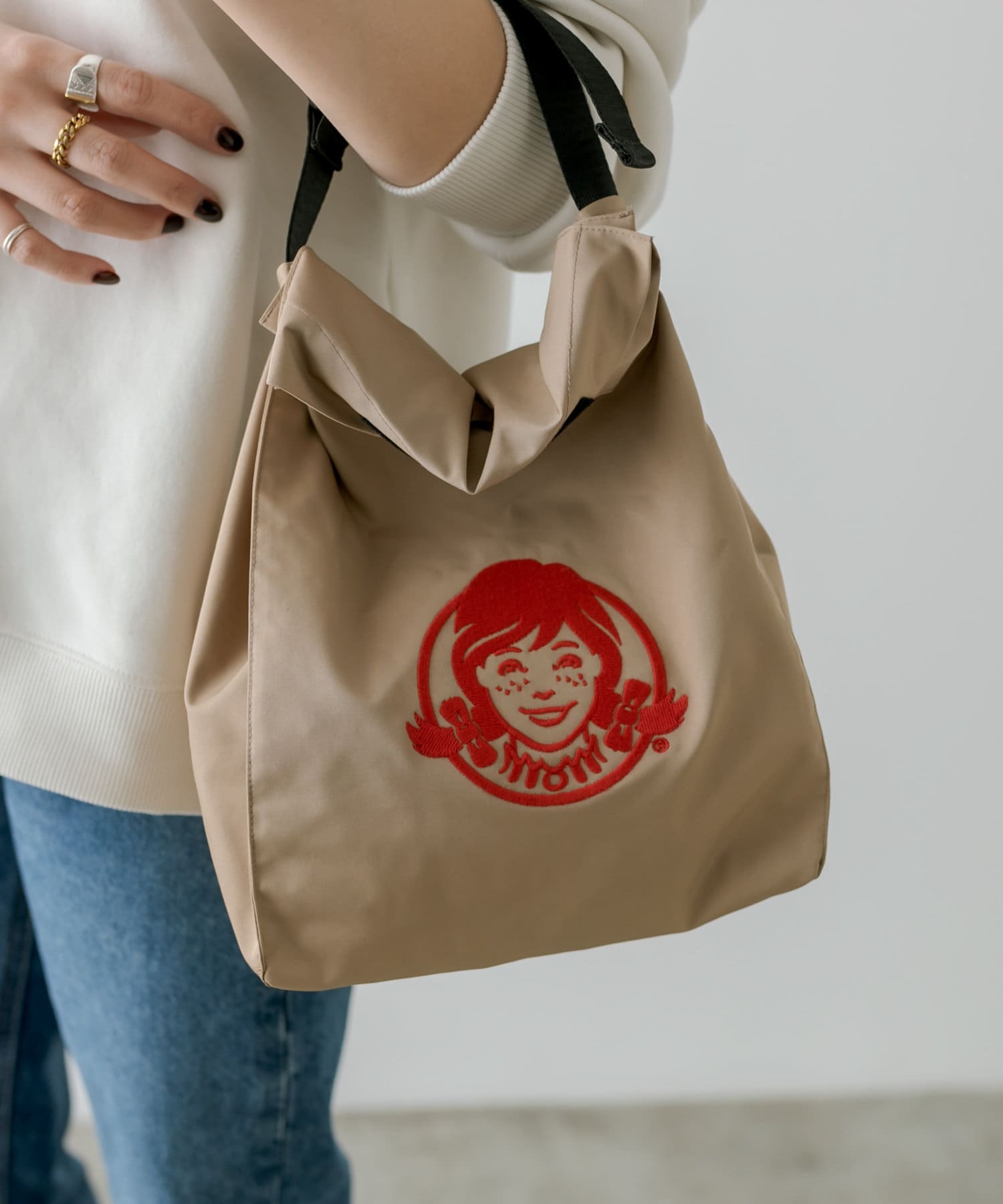 Wendy's(ウェンディーズ)コラボ第二弾！】刺しゅうロールトップ