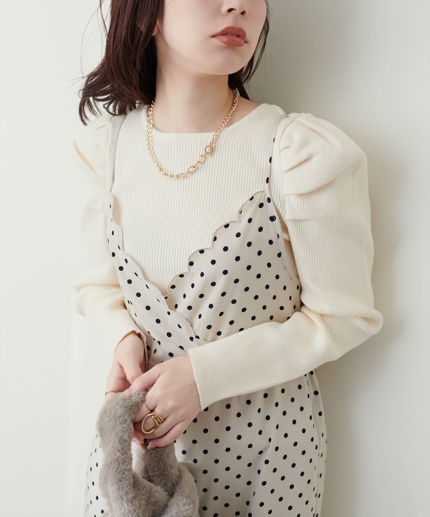 ちび金釦ジゴスリーブリブニット　グレイッシュベージュ ちび金釦ジゴスリーブニット | natural couture(ナチュラル
