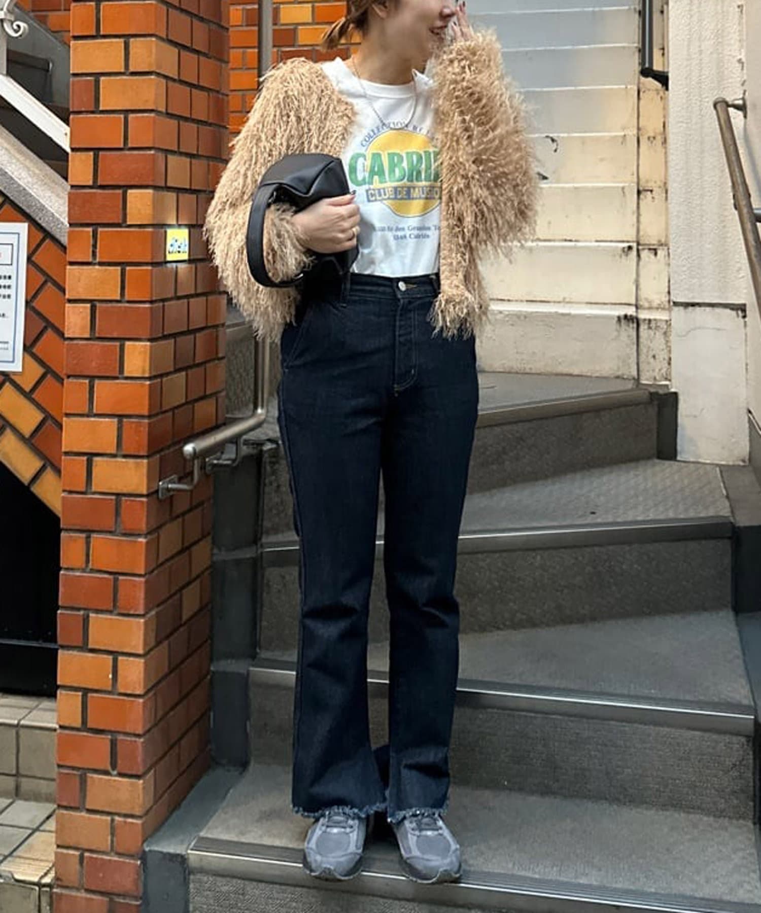 DISCOAT(ディスコート) 【WEB限定】スーベニアグラフィックロングTシャツ《ユニセックス》