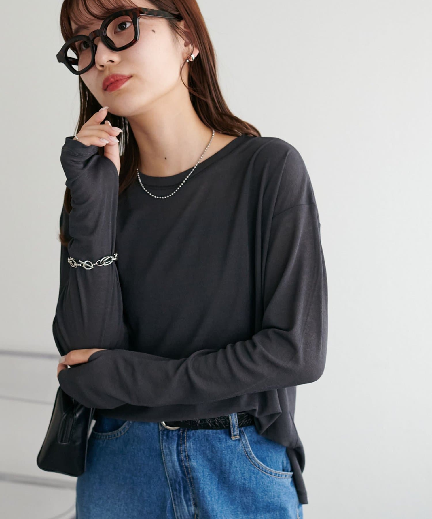 DISCOAT(ディスコート) 【新色追加/万能インナー/12色展開】梨地シアーシンプルTシャツ《WEB限定》