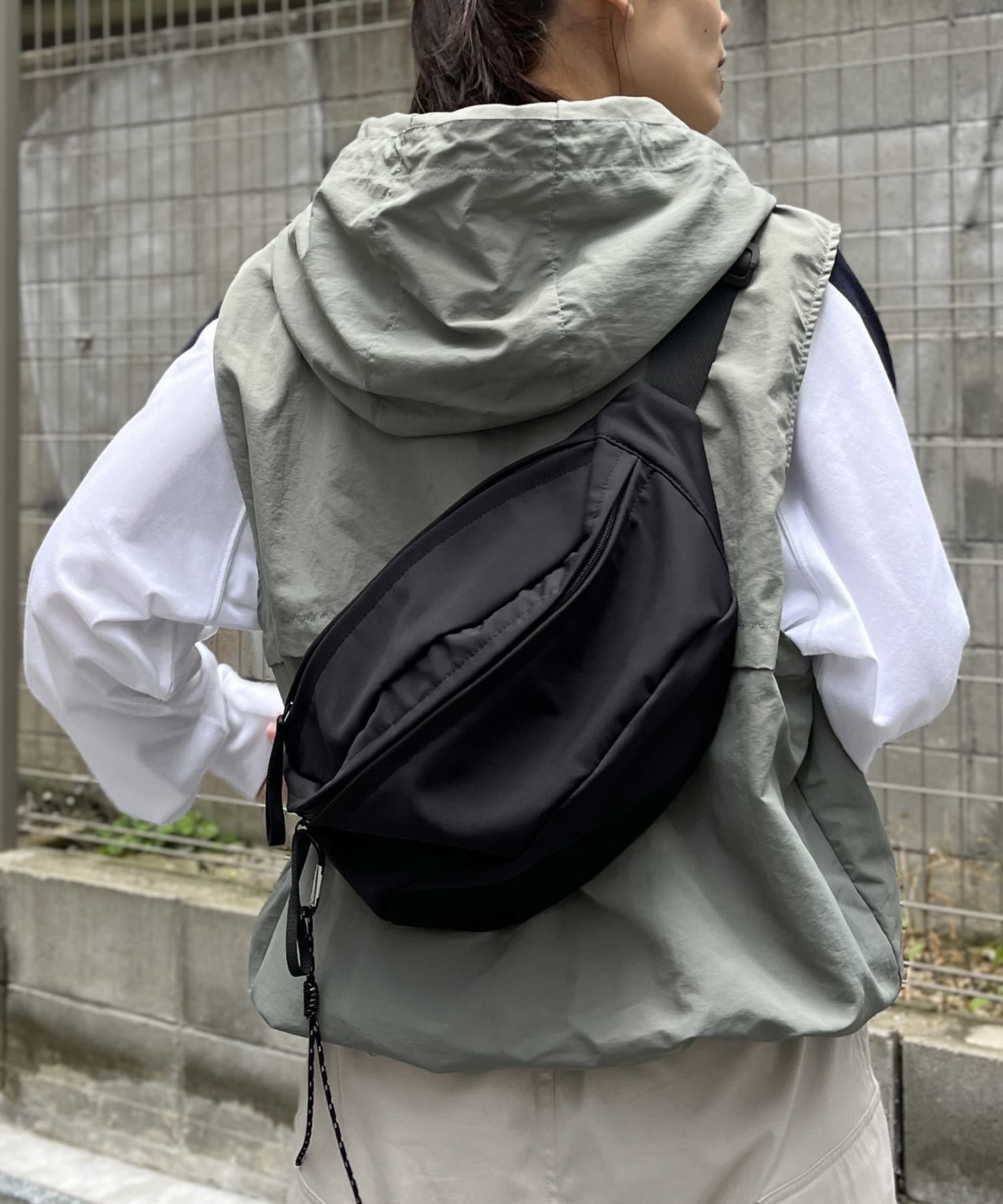 ナイロンフードベスト | CPCM(シーピーシーエム)レディース