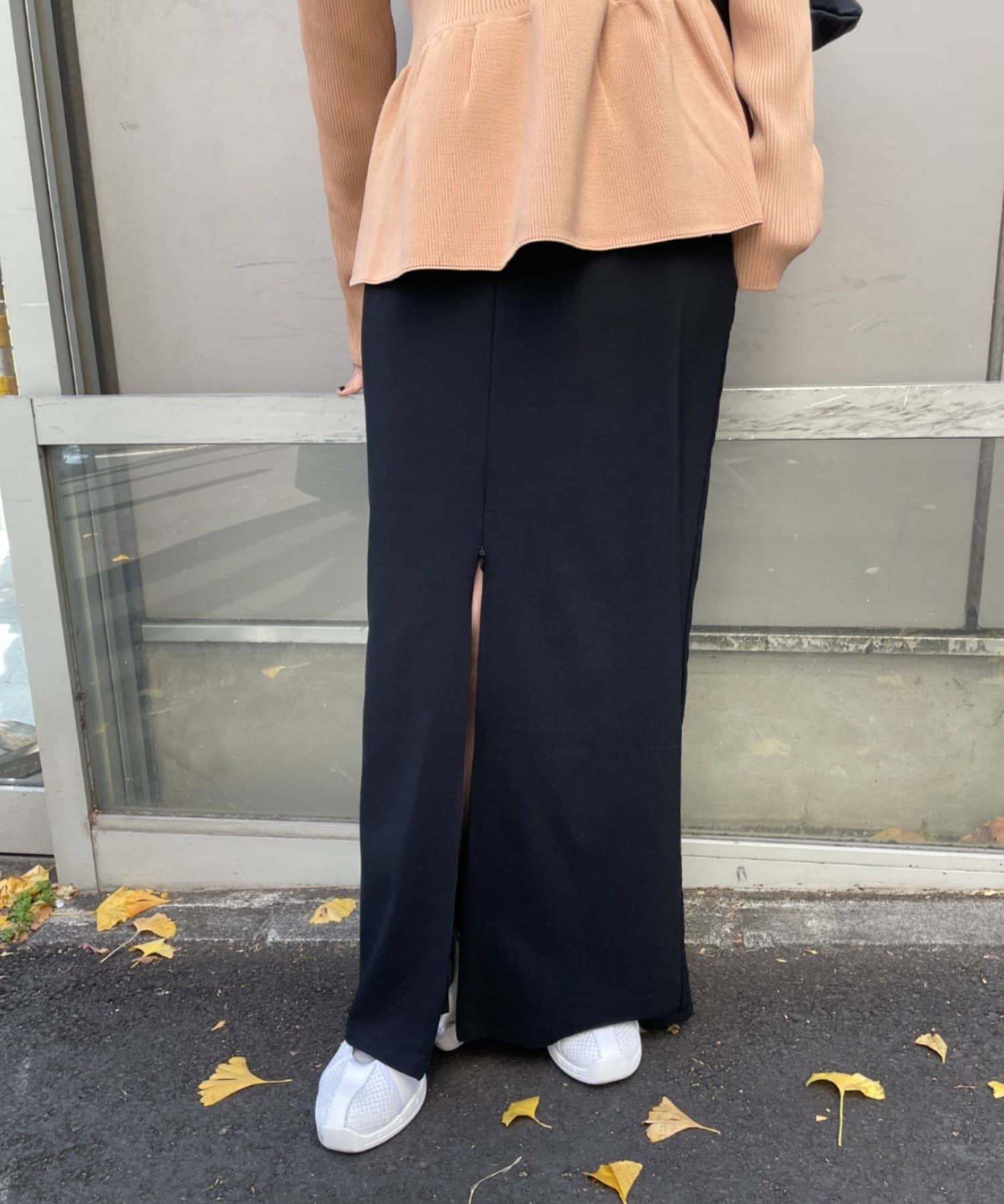 Omekashi(オメカシ) 【細見えスカート】ストレッチセンタースリットナロースカート