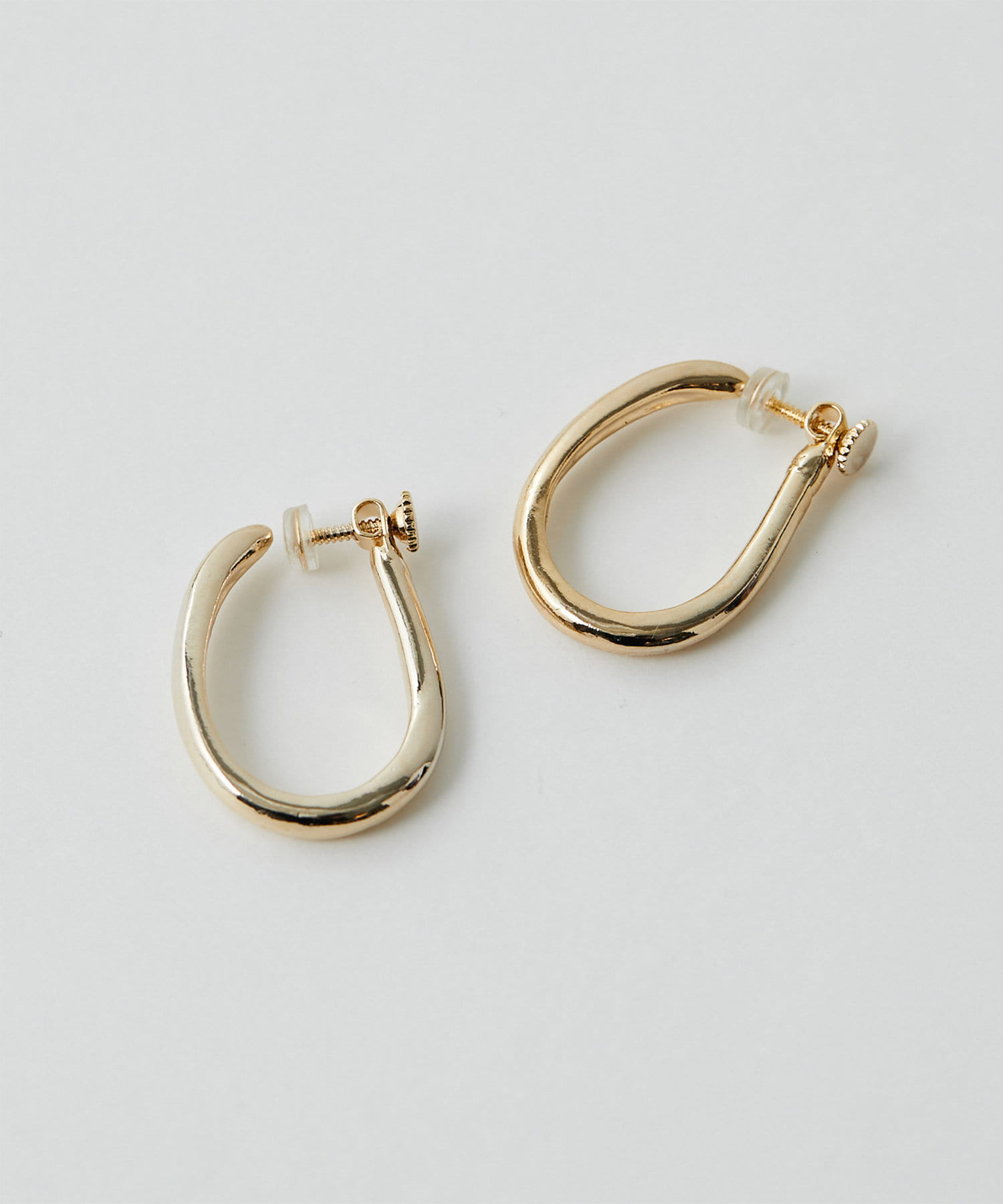 ゴージャス【RL】オーバル クリックトップ フープ イヤリング GOLDY｜カーヴィー オーバル イヤリング | Rakuten Fashion(楽天