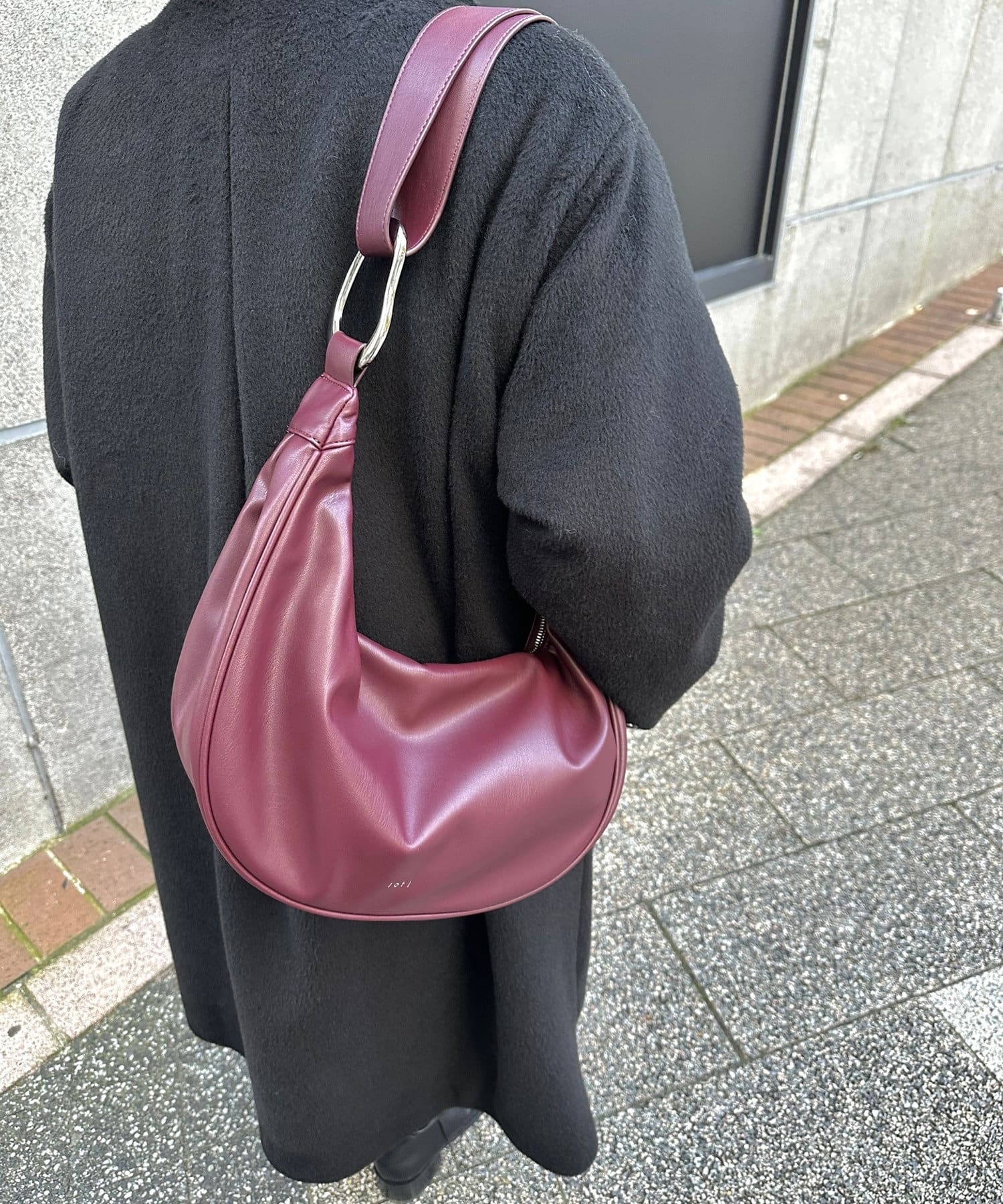 mystic(ミスティック) 【再入荷！】loti ワンショルダークロワッサンBAG