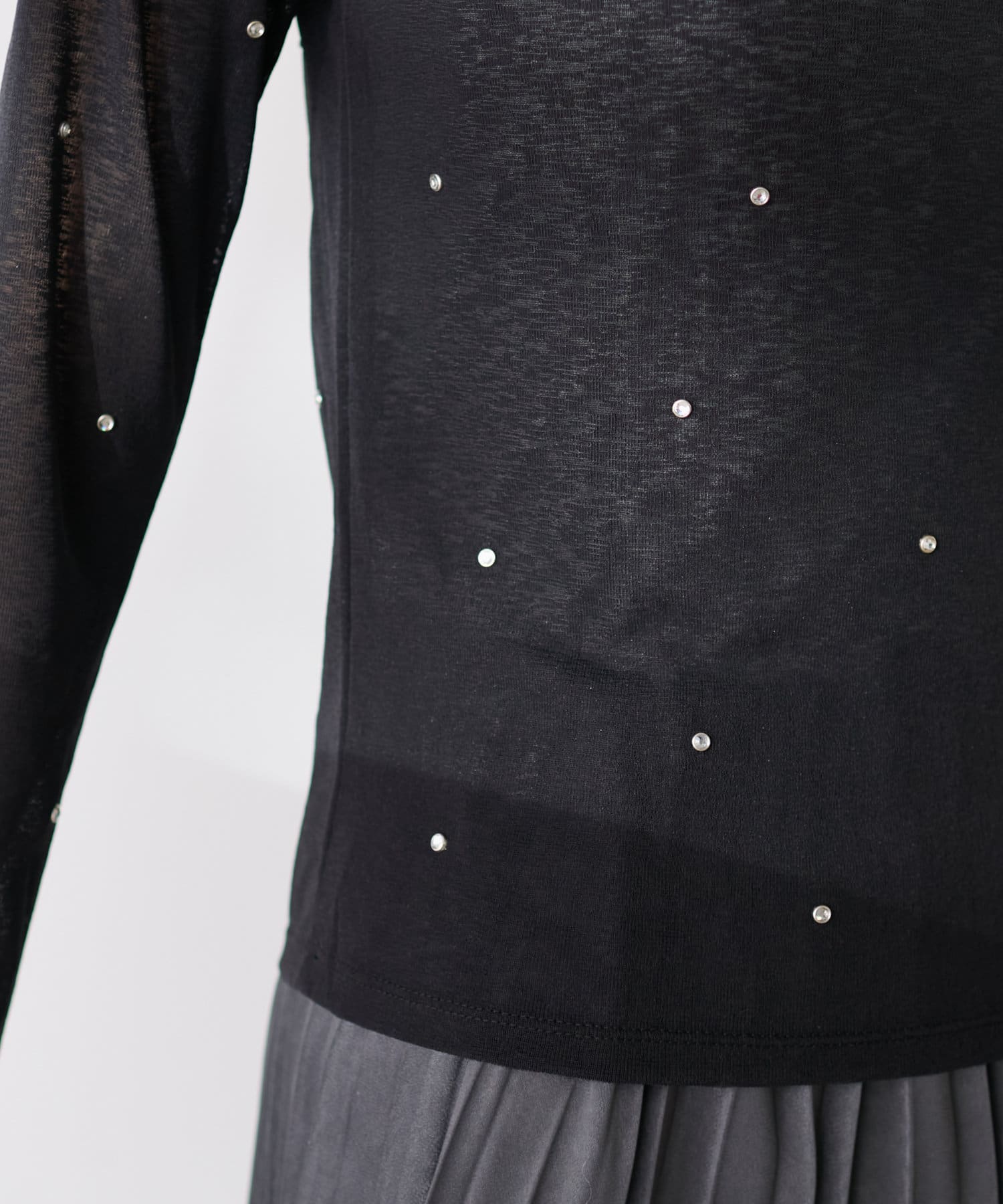 natural couture(ナチュラルクチュール) ホットフィックスシアーハイネックTOPS