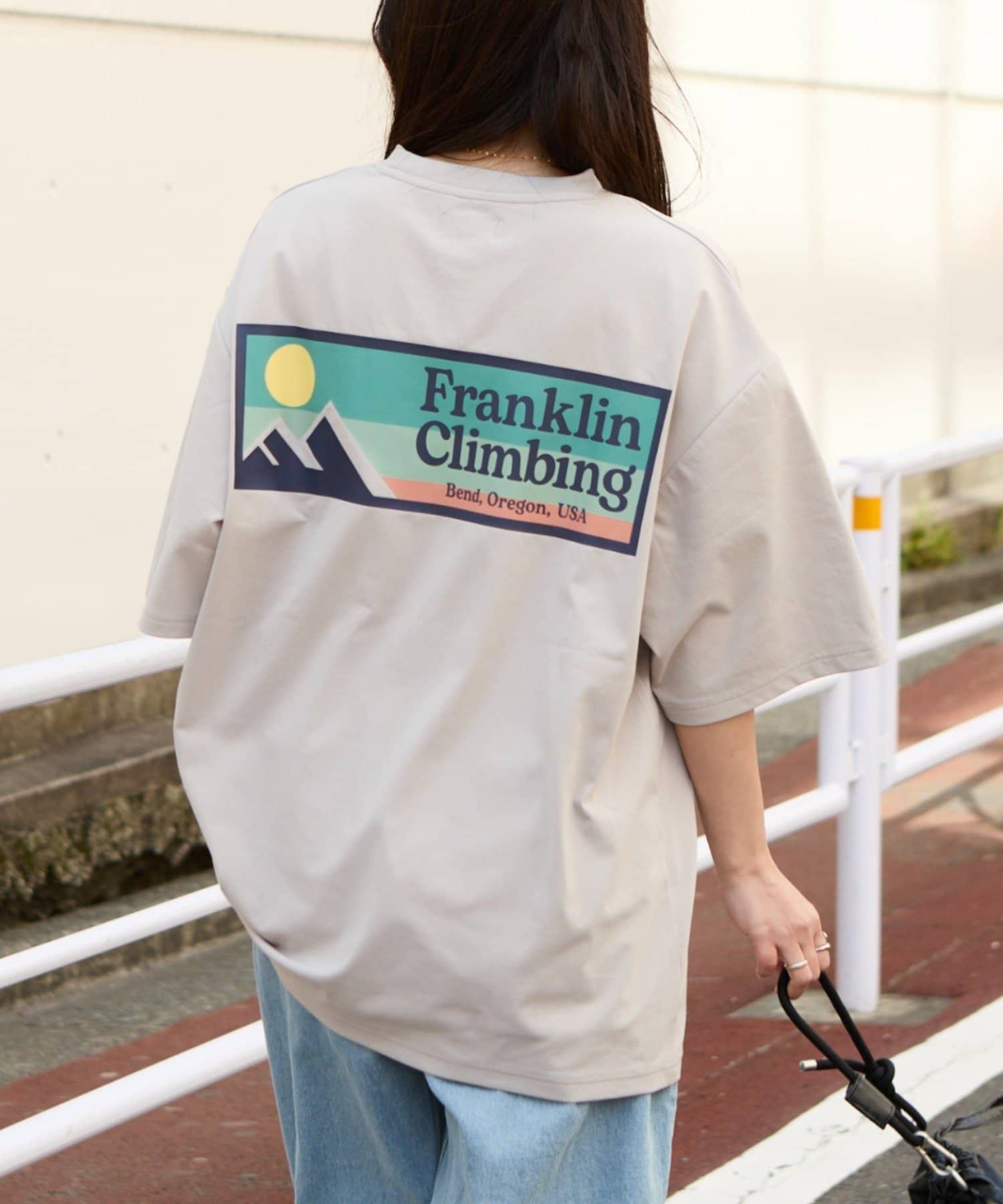 CIAOPANIC TYPY(チャオパニックティピー) 【Franklin Climbing】バックロゴ半袖Tee