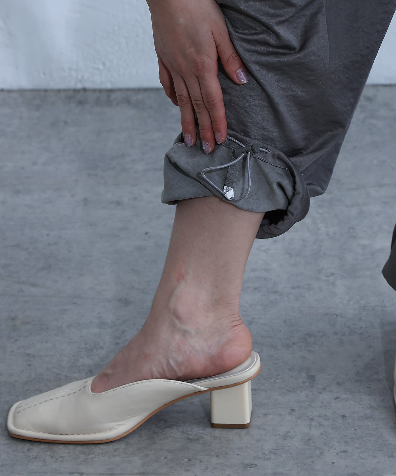 COLONY 2139(コロニー トゥーワンスリーナイン) 【リバイバル / 新色追加】サテンカーゴパンツ