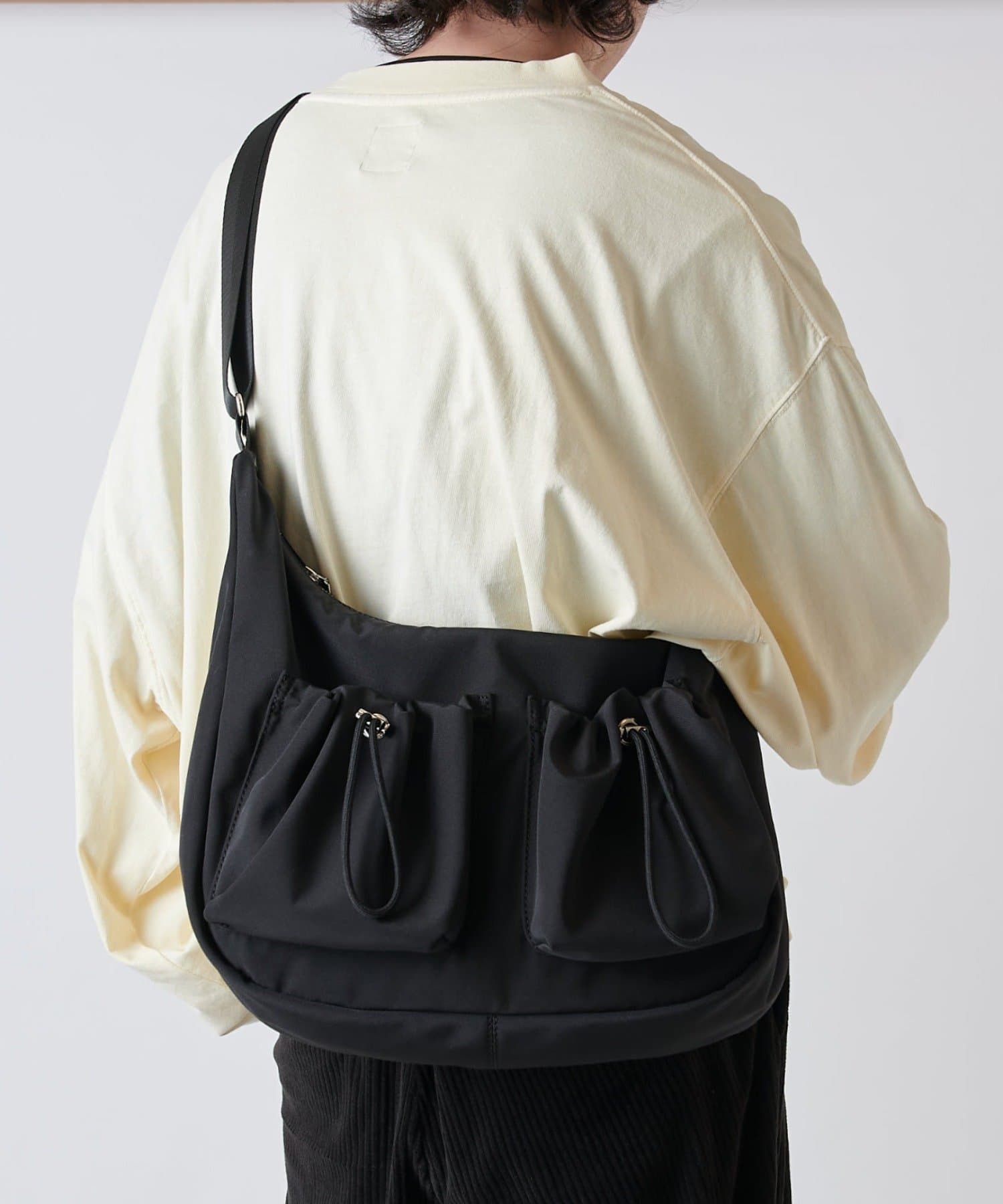 Lui's(ルイス) SML  ANYTIME SHOULDE BAG 巾着ポケットバッグ