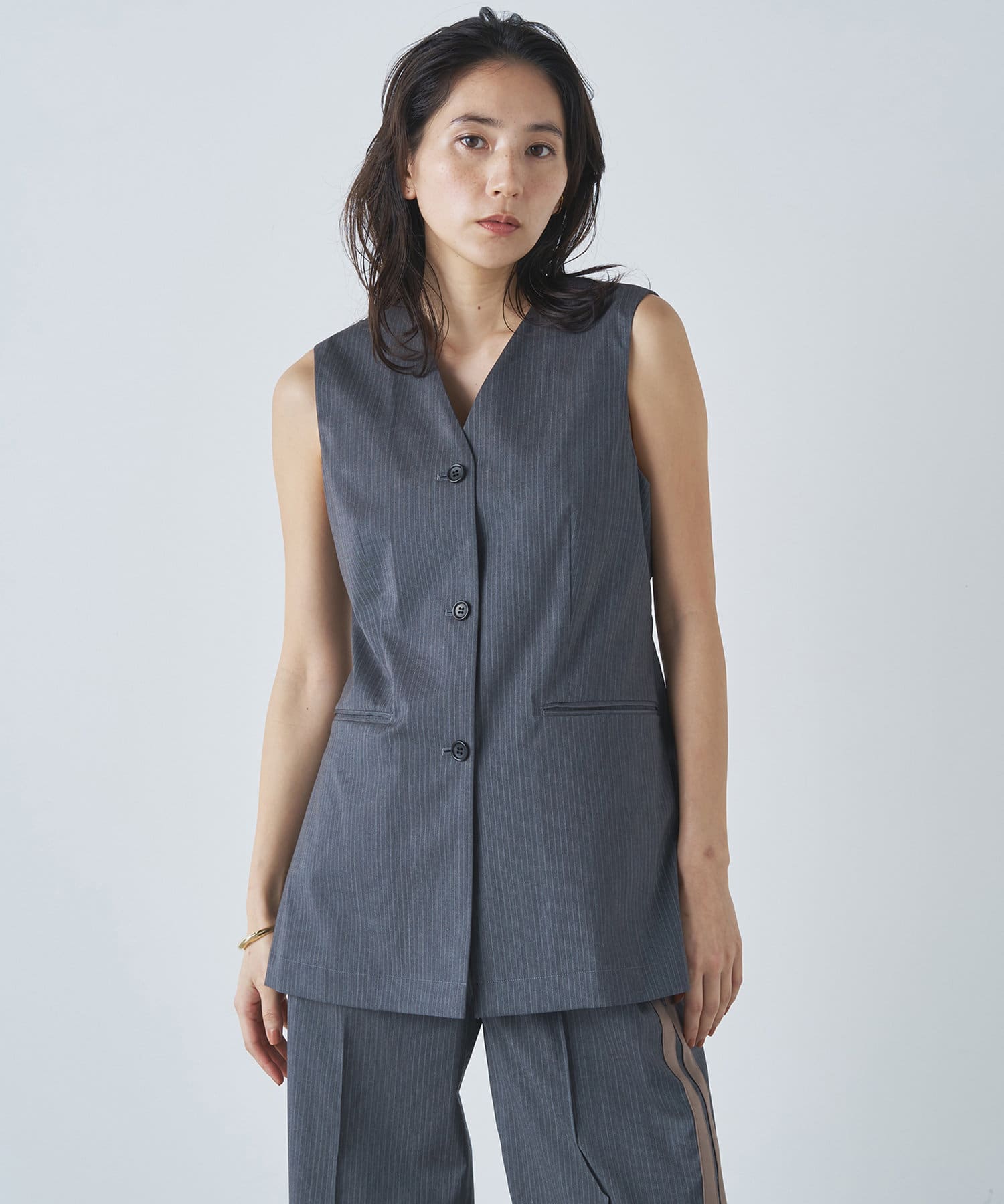 新品 Drawing Numbers ジョーゼットスクエアベスト 新品 Drawing Numbers ジョーゼットスクエアベスト ジョーゼット