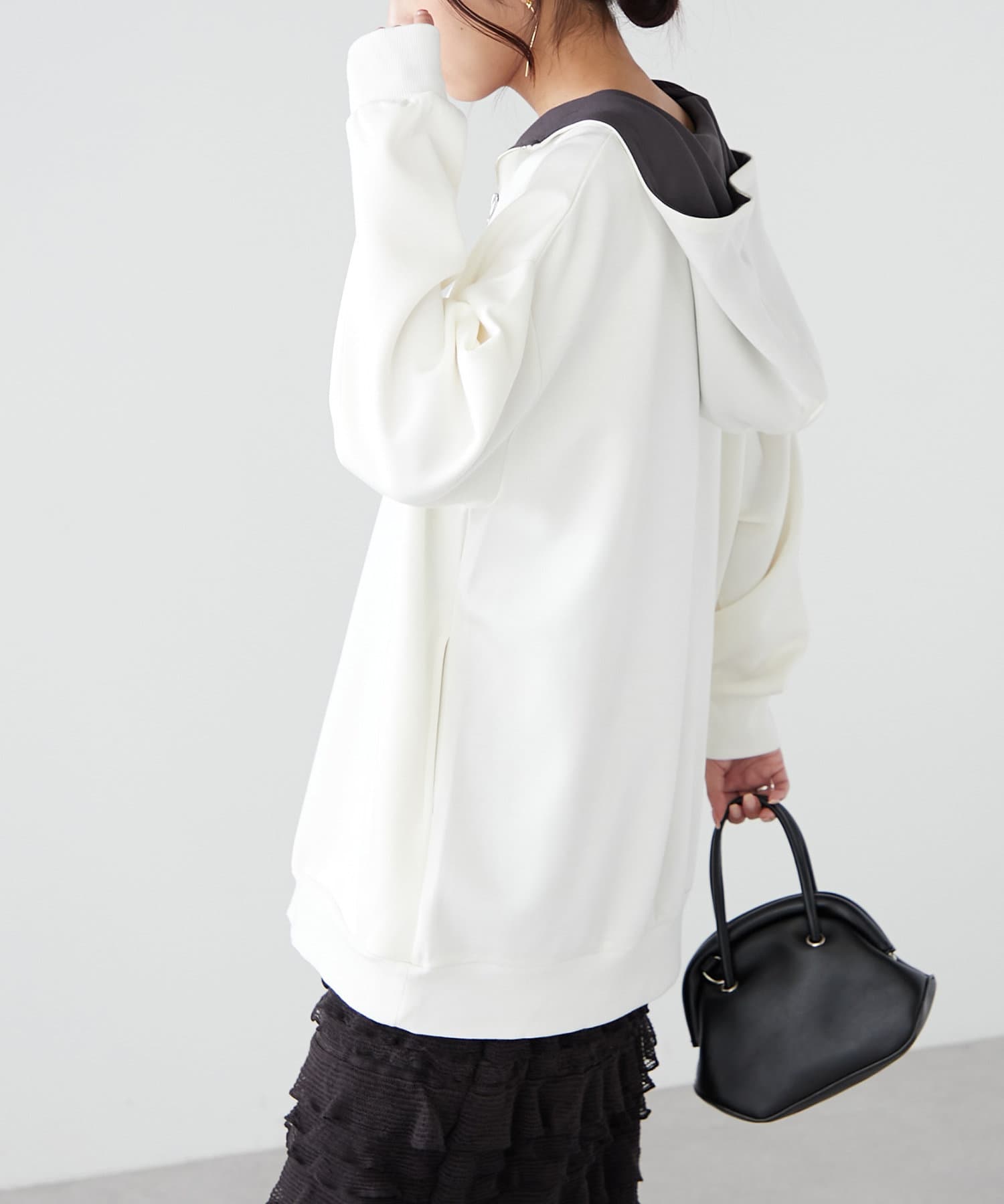 ミニパーカーギャザーワンピース ANAP（アナップ）の「サイドギャザー裏毛パーカーワンピース